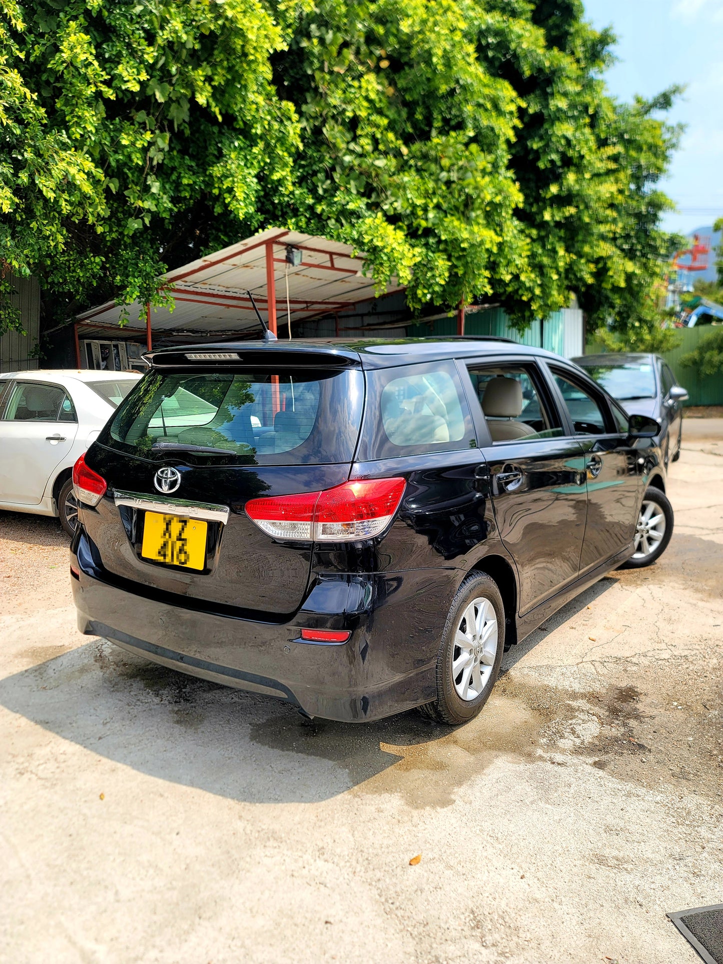 2009 TOYOTA WISH Z DELUXE 2.0 AT