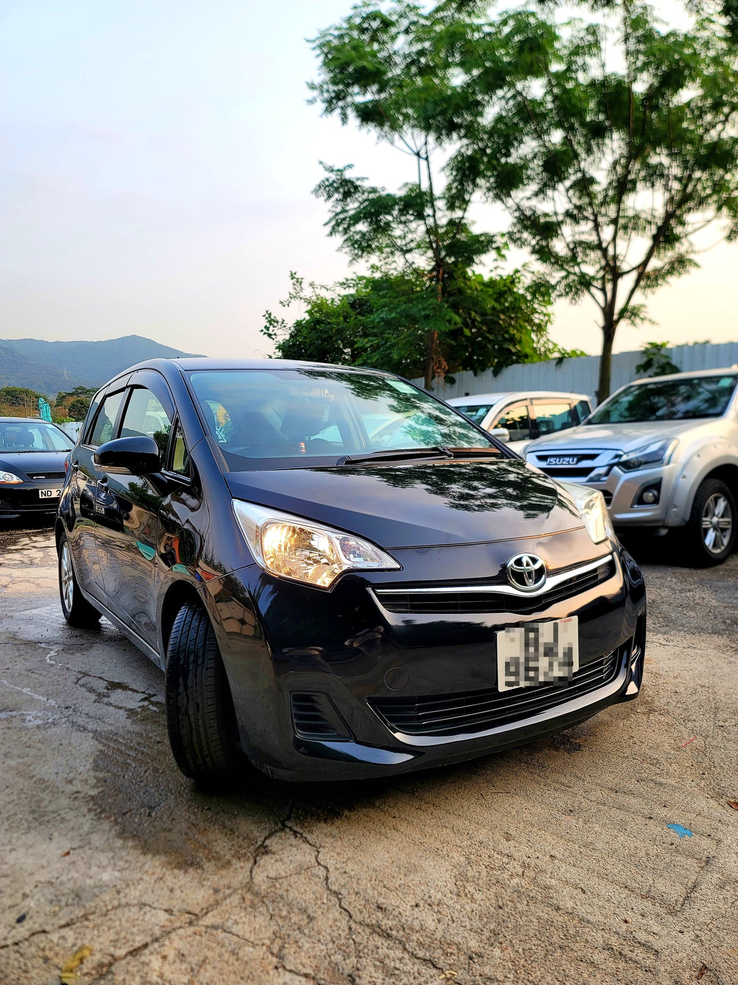 2012 TOYOTA RACTIS 1.5 AT