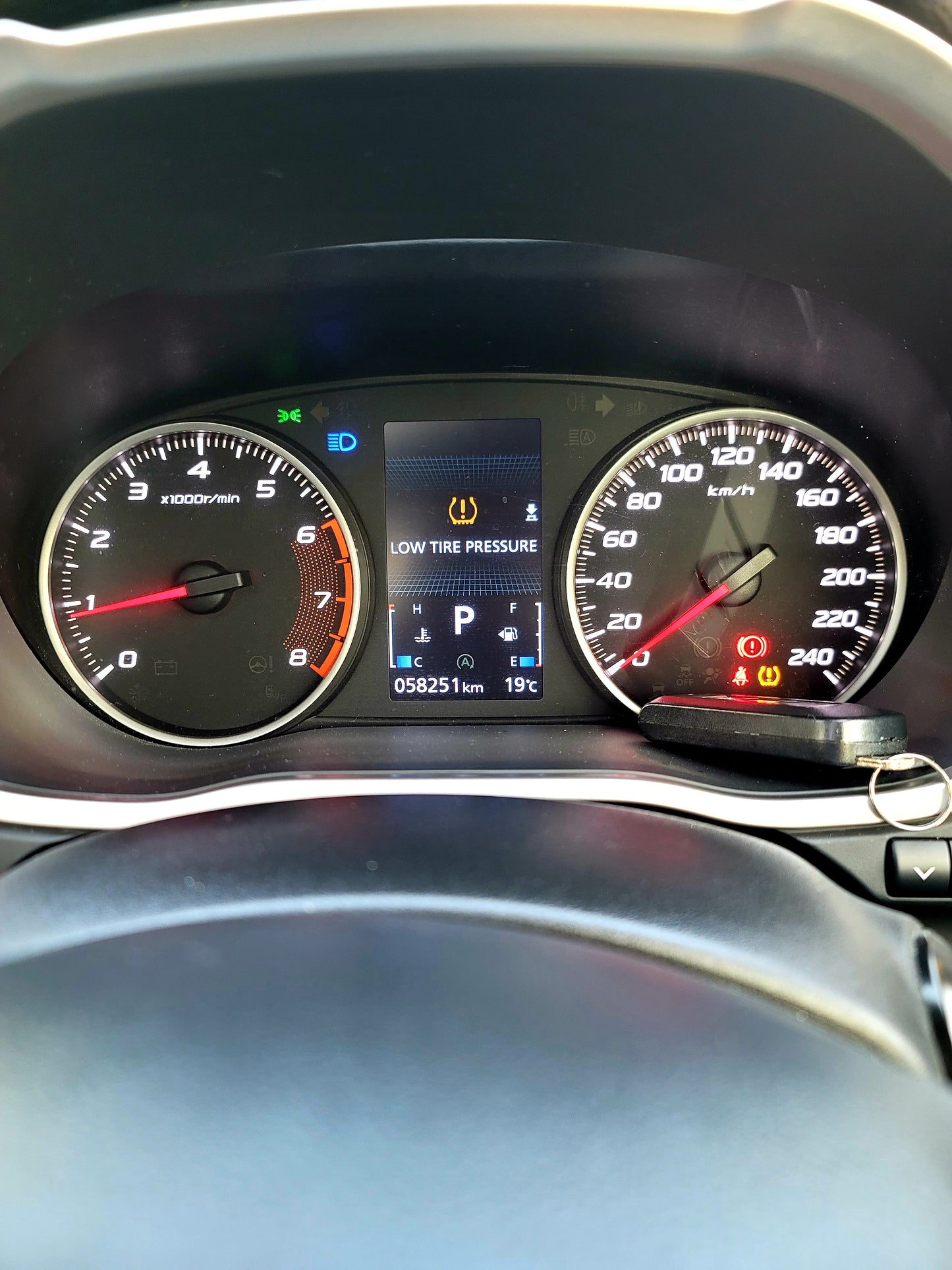 2018/19 MITSUBISHI ECLIPSE CROSS 1.5 AT