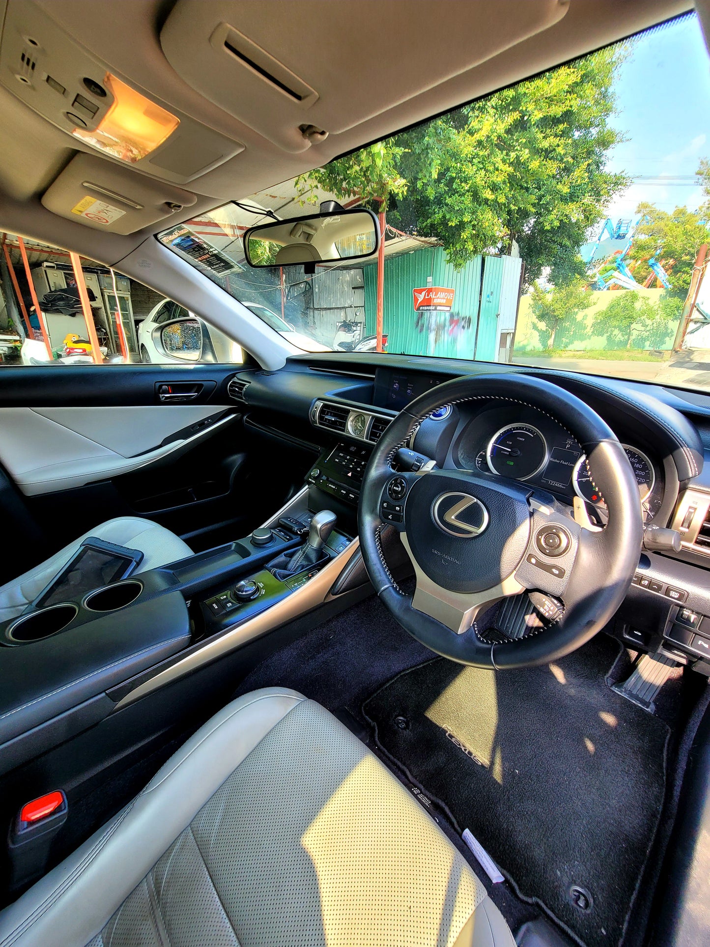 2013 LEXUS IS300h 2.5 AT