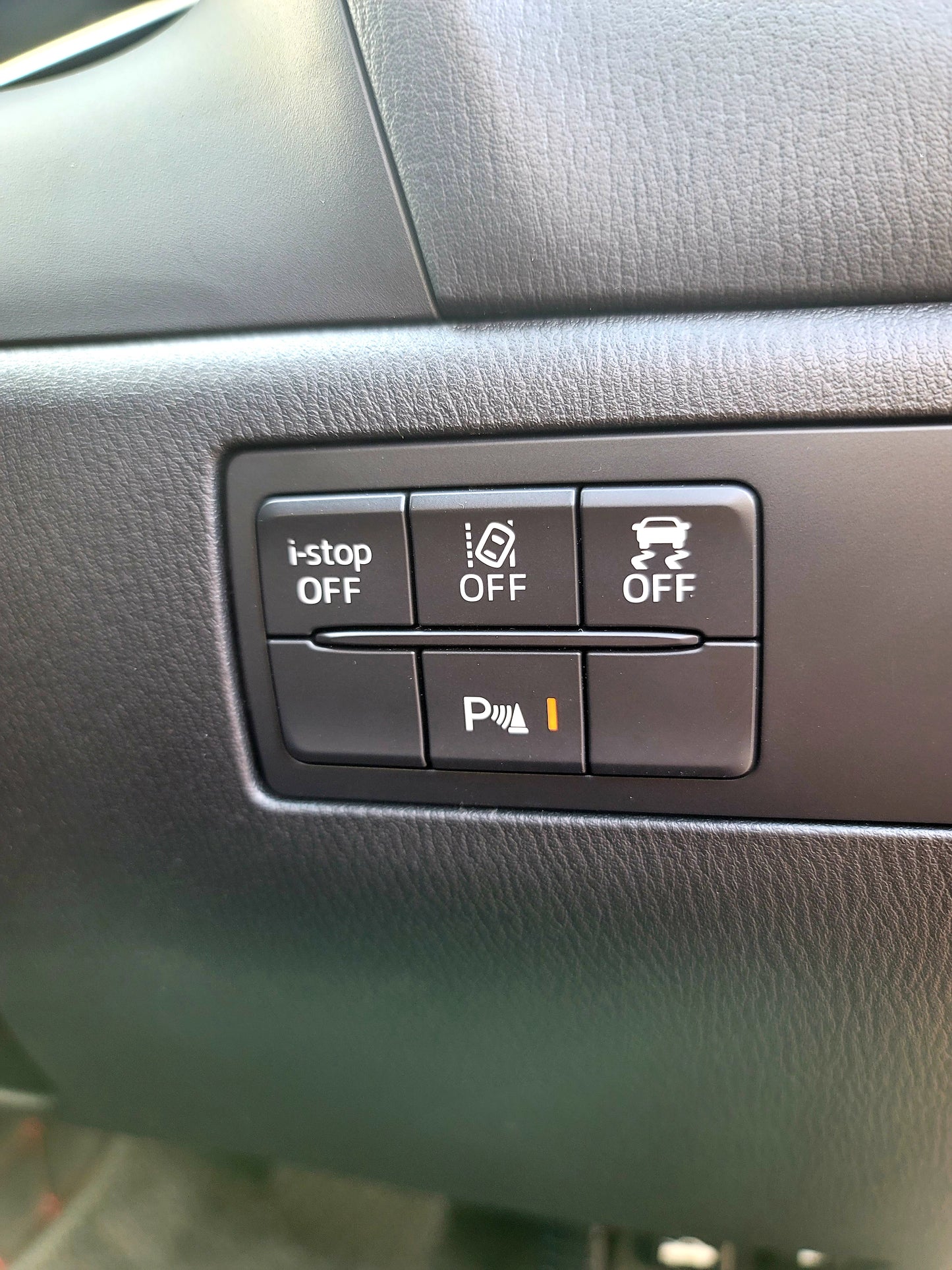2017 MAZDA 3 i-Plus TOP VERSION 1.5 AT