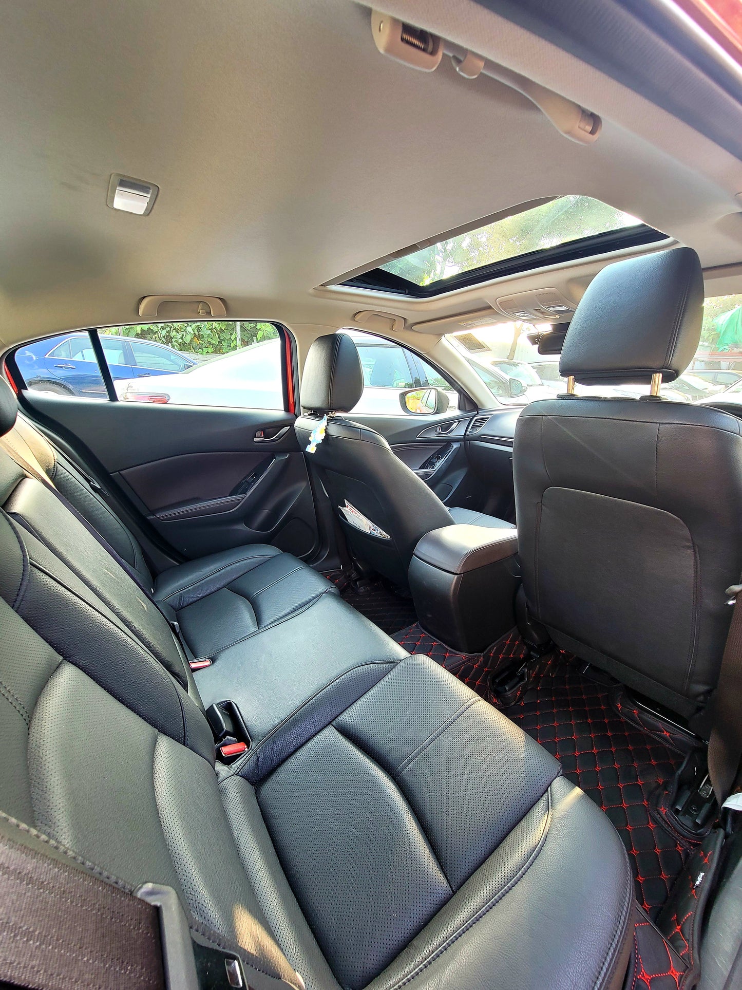 2017 MAZDA 3 i-Plus TOP VERSION 1.5 AT