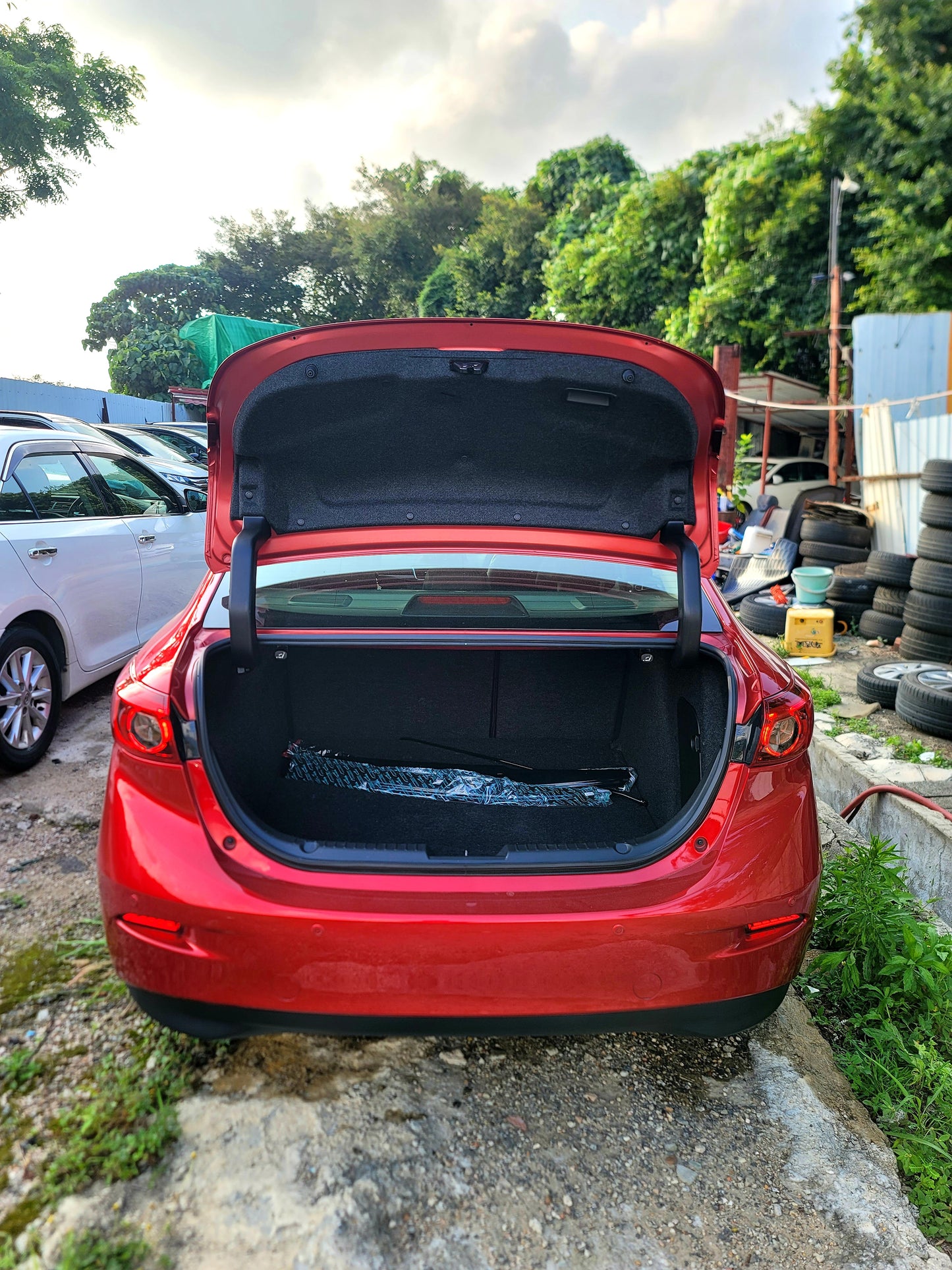 2017 MAZDA 3 i-Plus TOP VERSION 1.5 AT