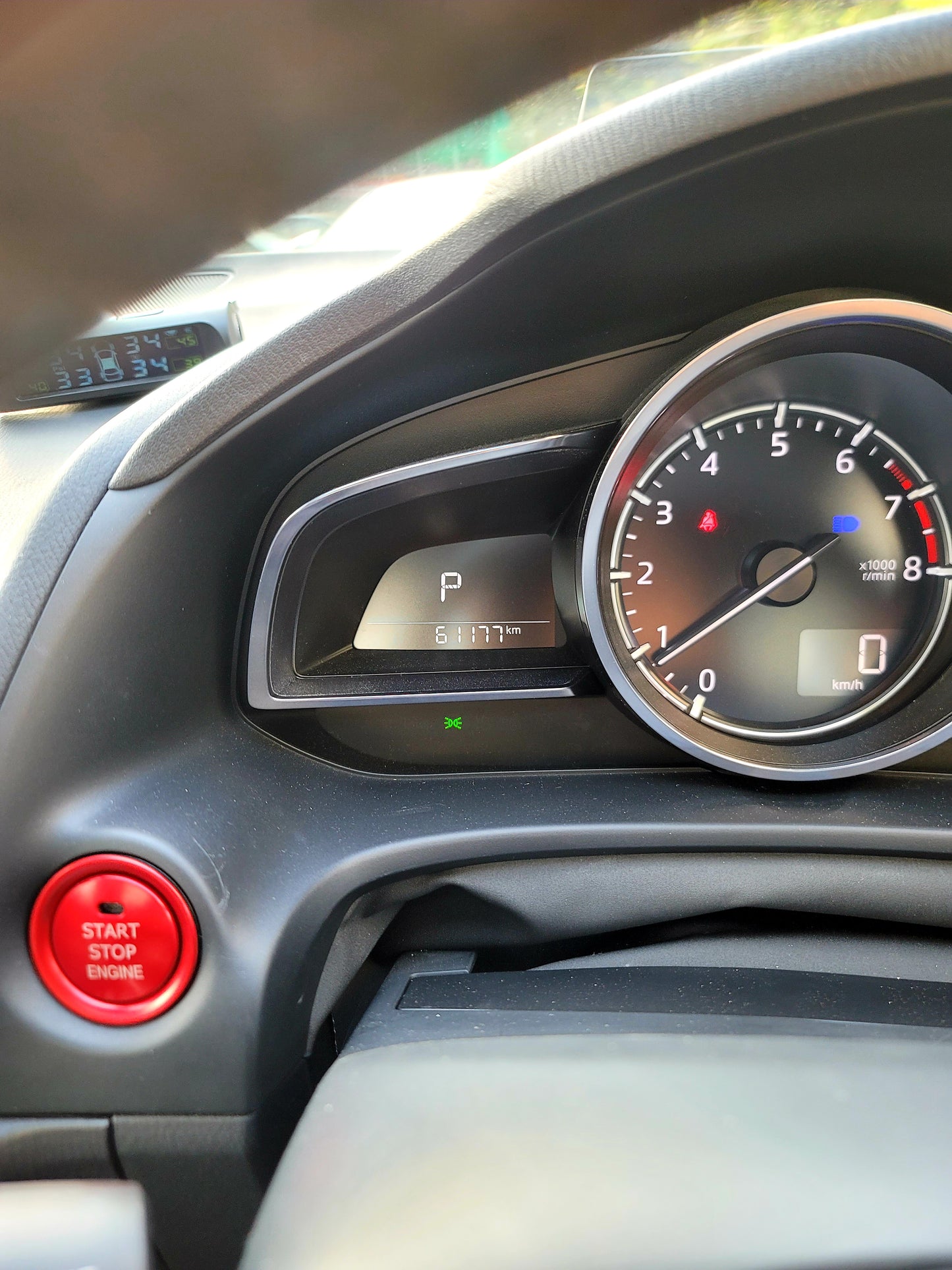 2017 MAZDA 3 i-Plus TOP VERSION 1.5 AT