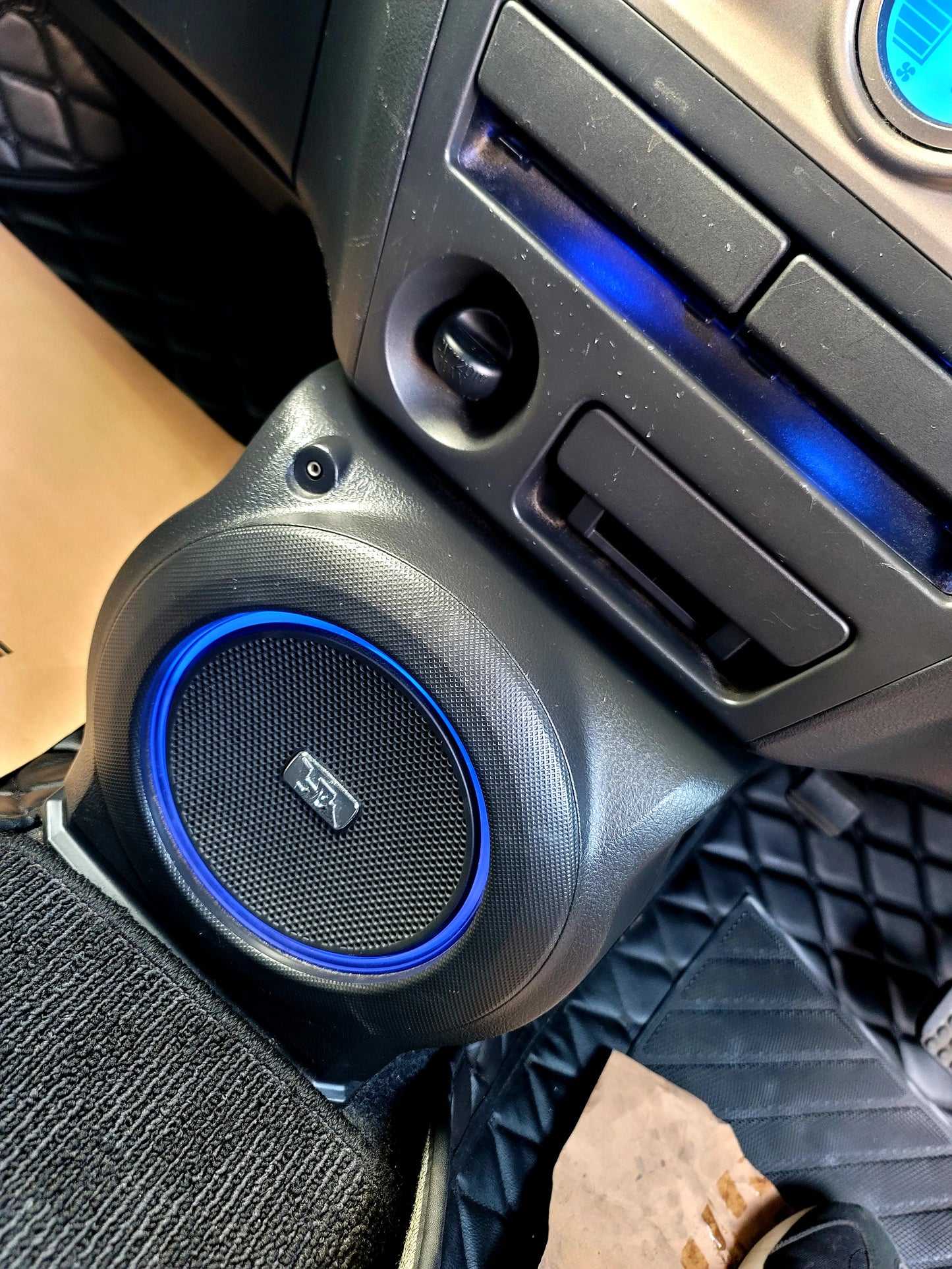 2012 TOYOTA BB ZQ 1.5 AT