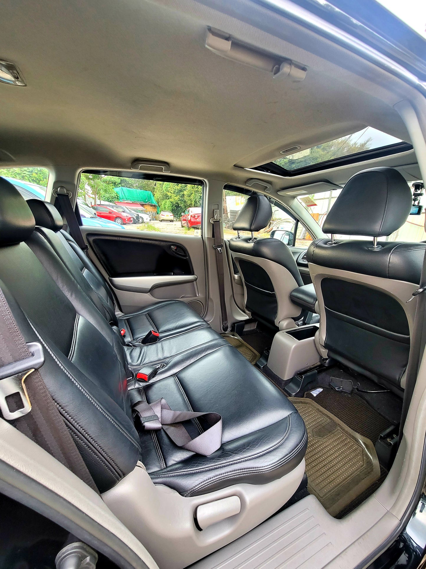 2010 HONDA STREAM RST 1.8 AT