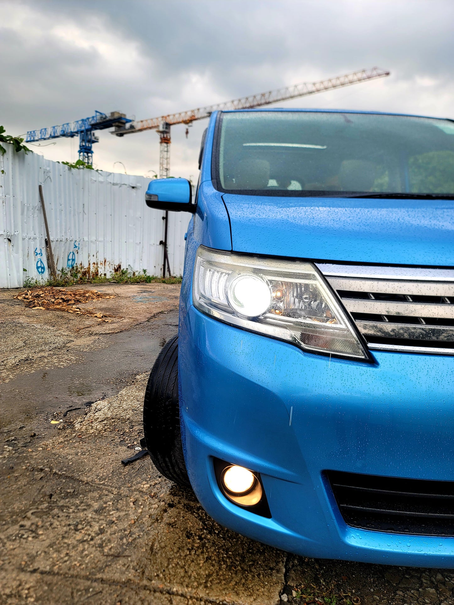2008 NISSAN SERENA LUXURY C25 2.0 AT