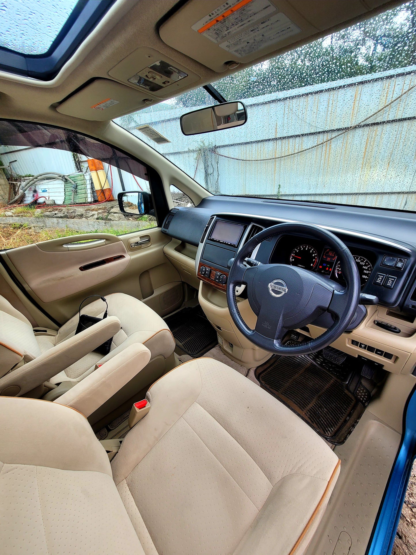 2008 NISSAN SERENA LUXURY C25 2.0 AT