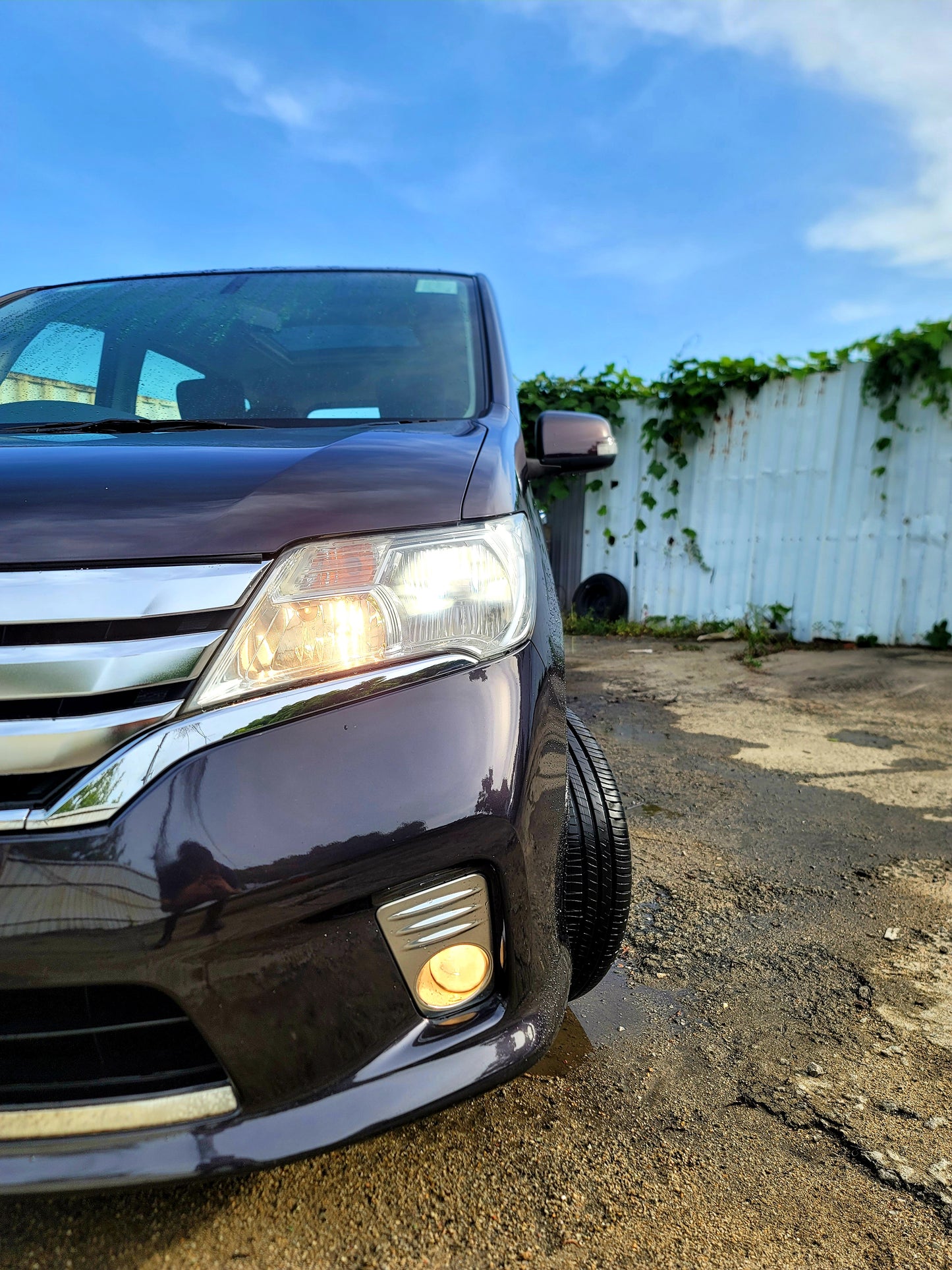 2011 NISSAN SERENA HIGHWAY STAR 2.0 AT