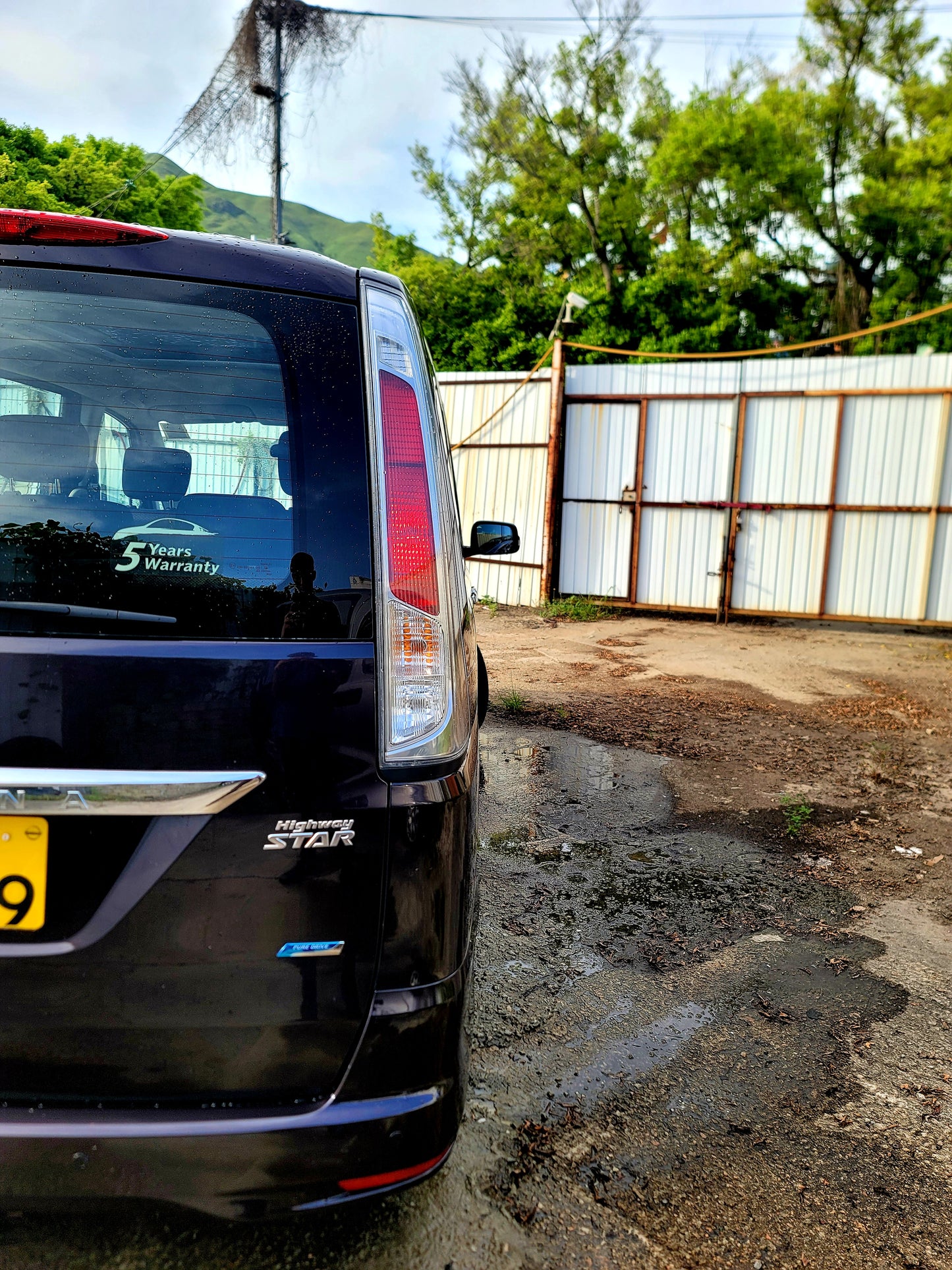 2011 NISSAN SERENA HIGHWAY STAR 2.0 AT