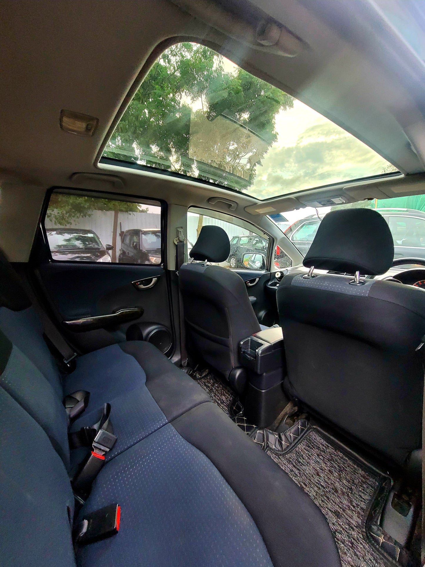 2007 HONDA FIT DELUXE GE6 1.3 AT