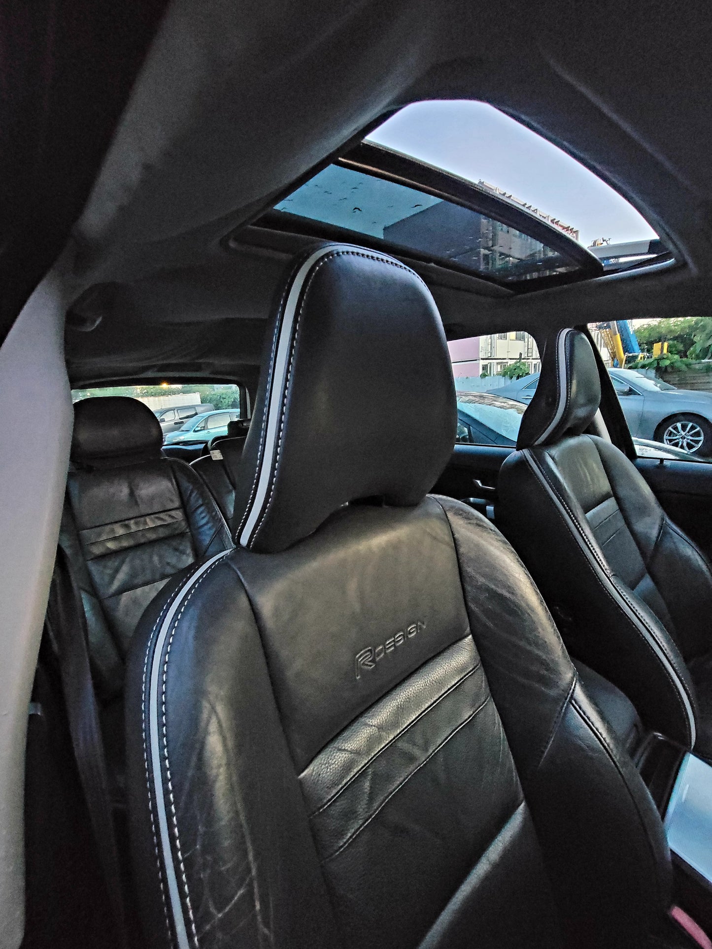 2011 VOLVO XC90 T5 R-DESIGN 2.5T AT