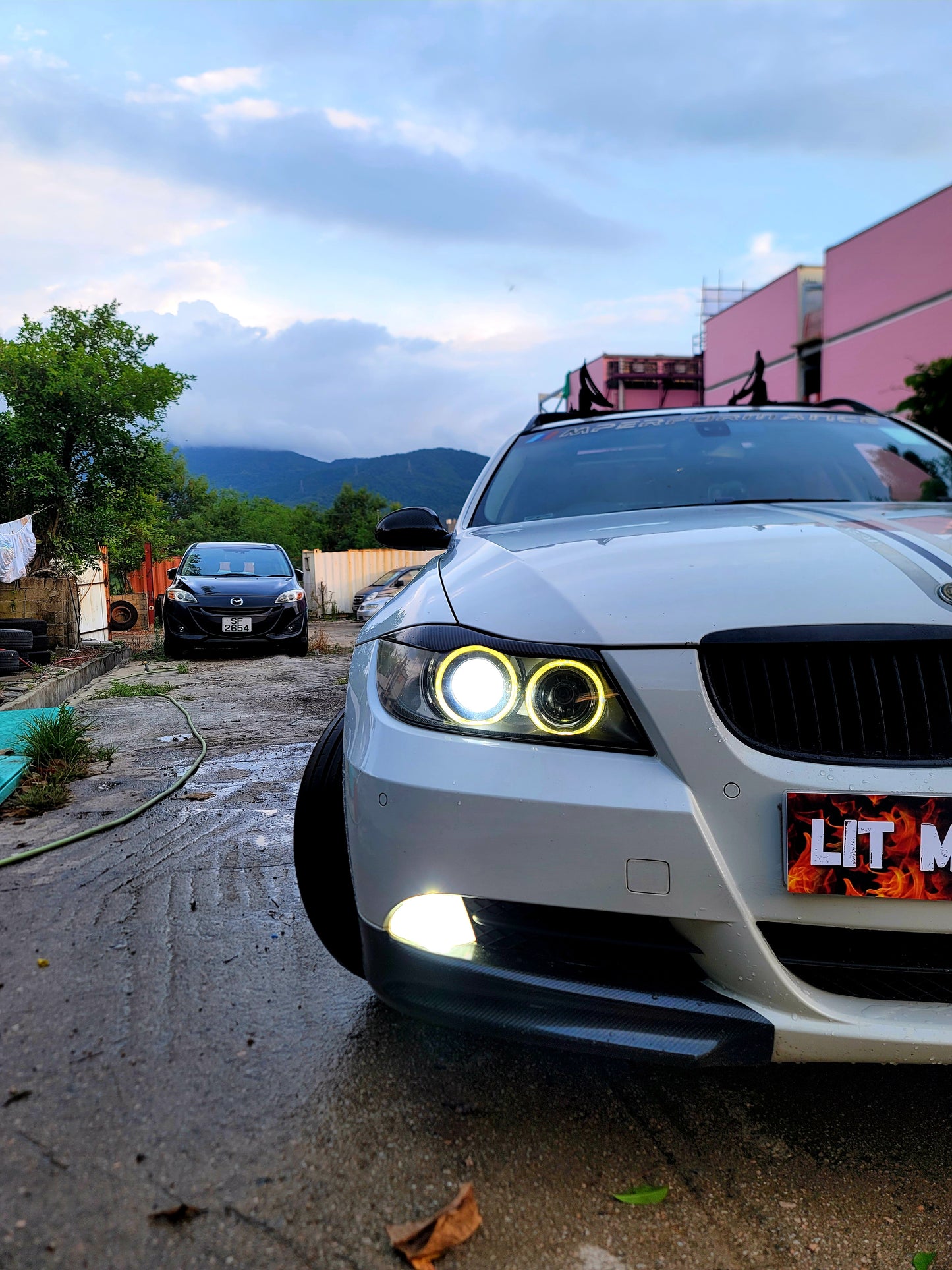 2007 BMW 323iA Touring 2.5 AT