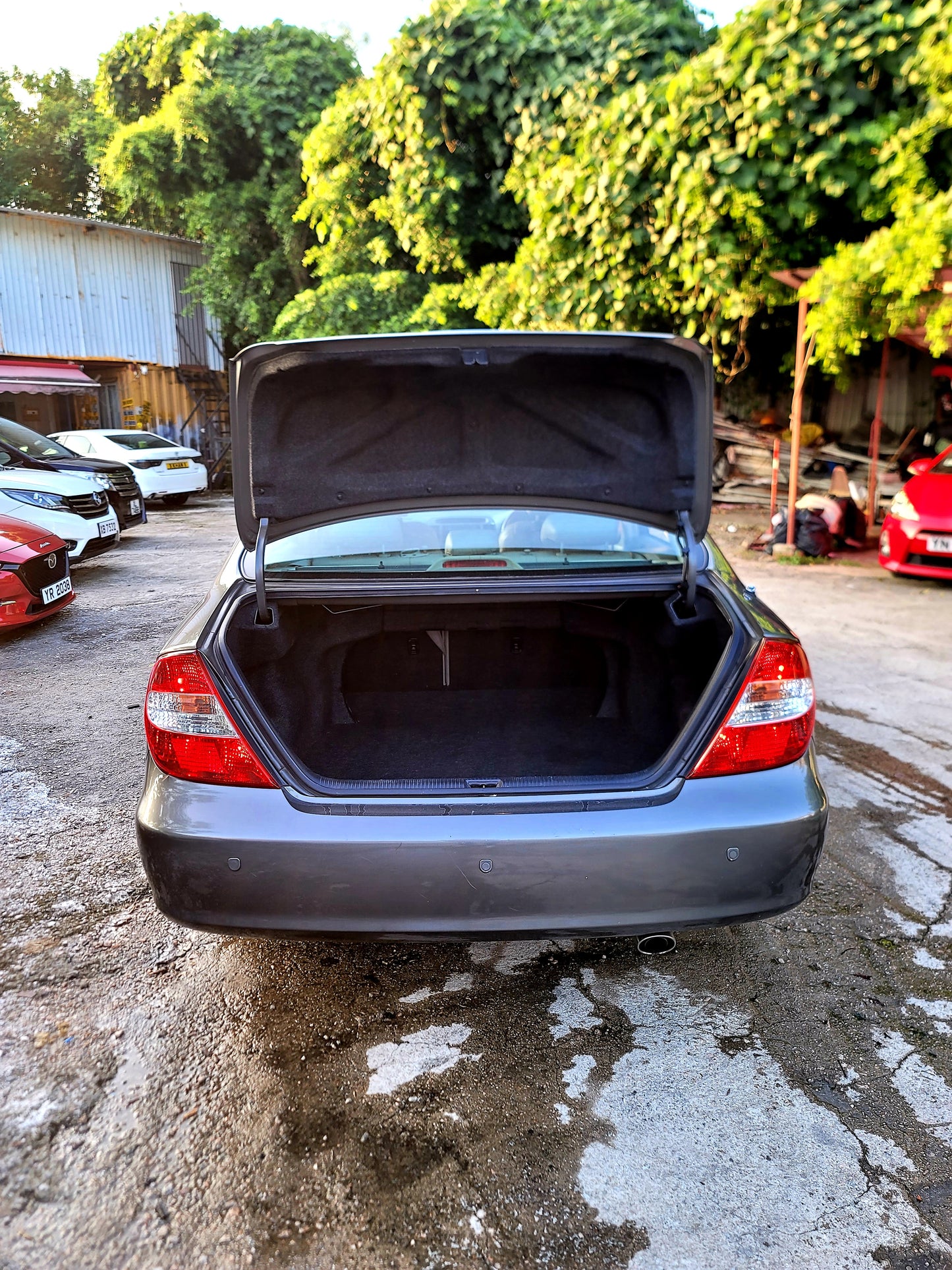2002 TOYOTA CAMRY DELUXE 2.4 AT