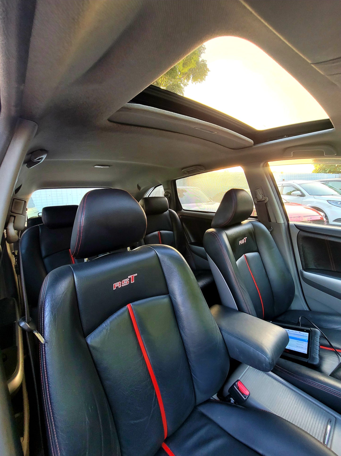 2010 HONDA STREAM 1.8 RST AT