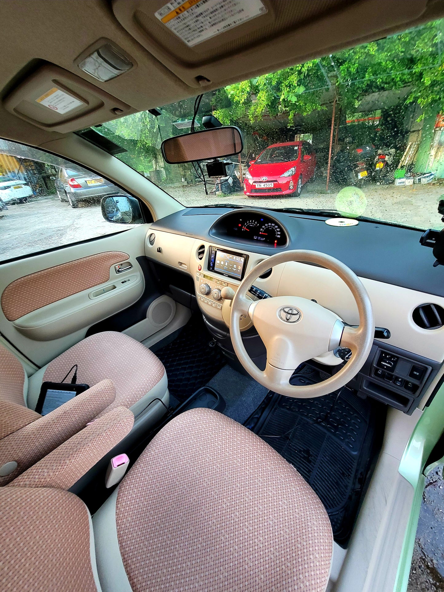 2011 TOYOTA SIENTA 1.5 AT