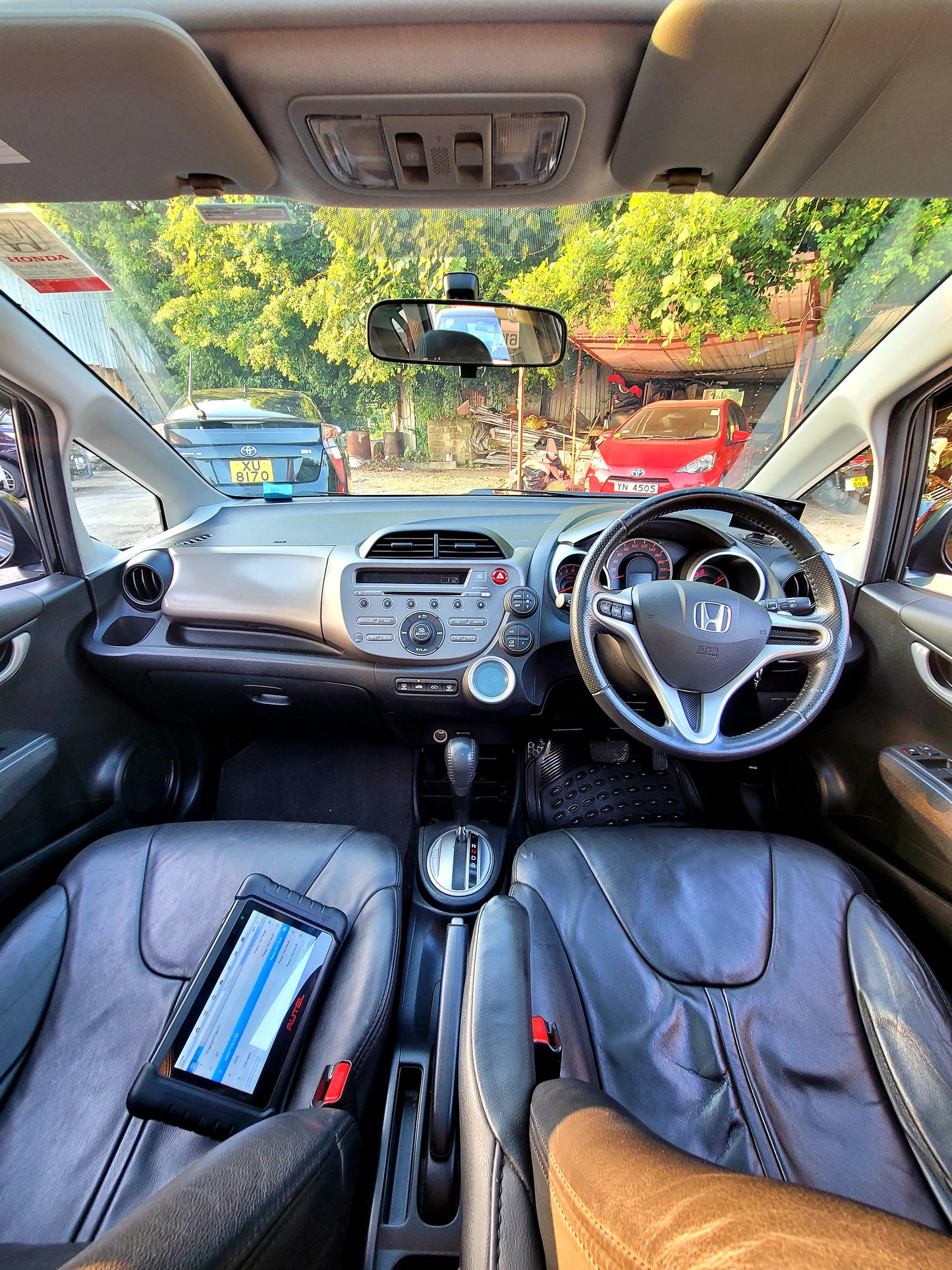 2011 HONDA JAZZ DELUXE GE6 1.3 AT