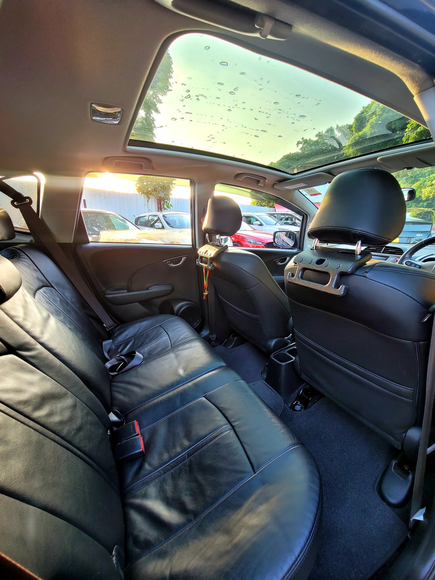 2011 HONDA JAZZ DELUXE GE6 1.3 AT
