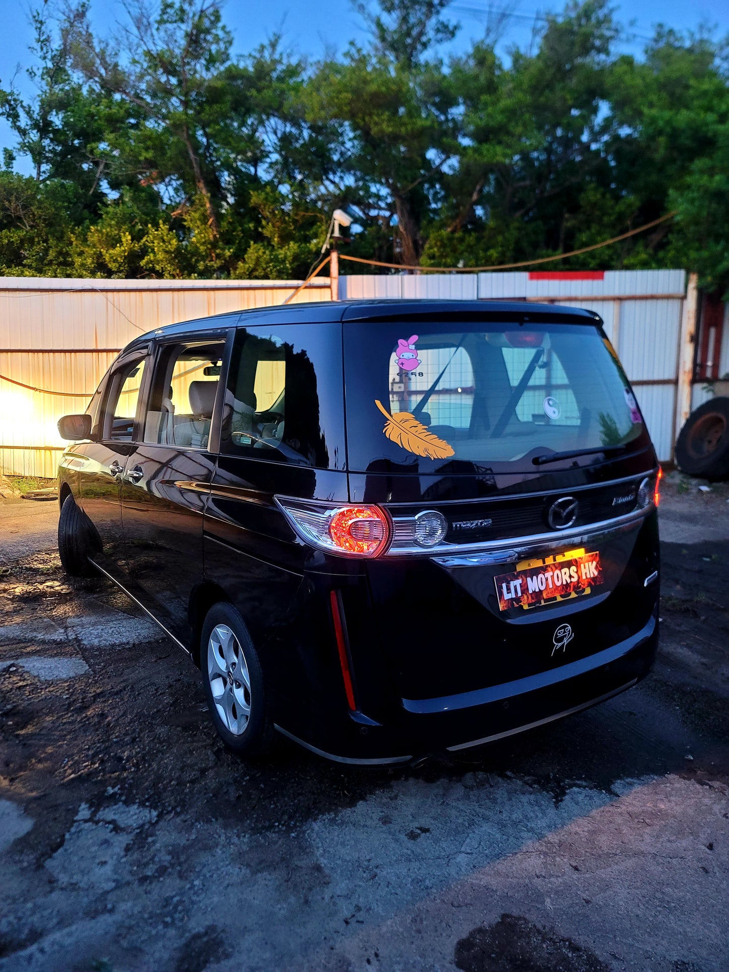 2015 MAZDA BIANTE 2.0 AT