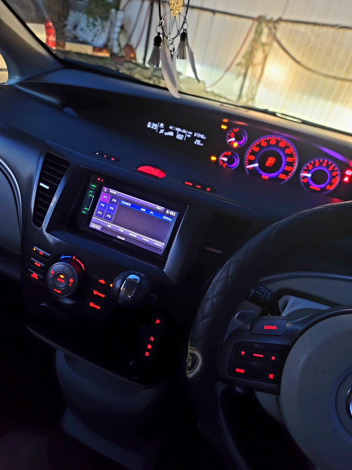 2015 MAZDA BIANTE 2.0 AT
