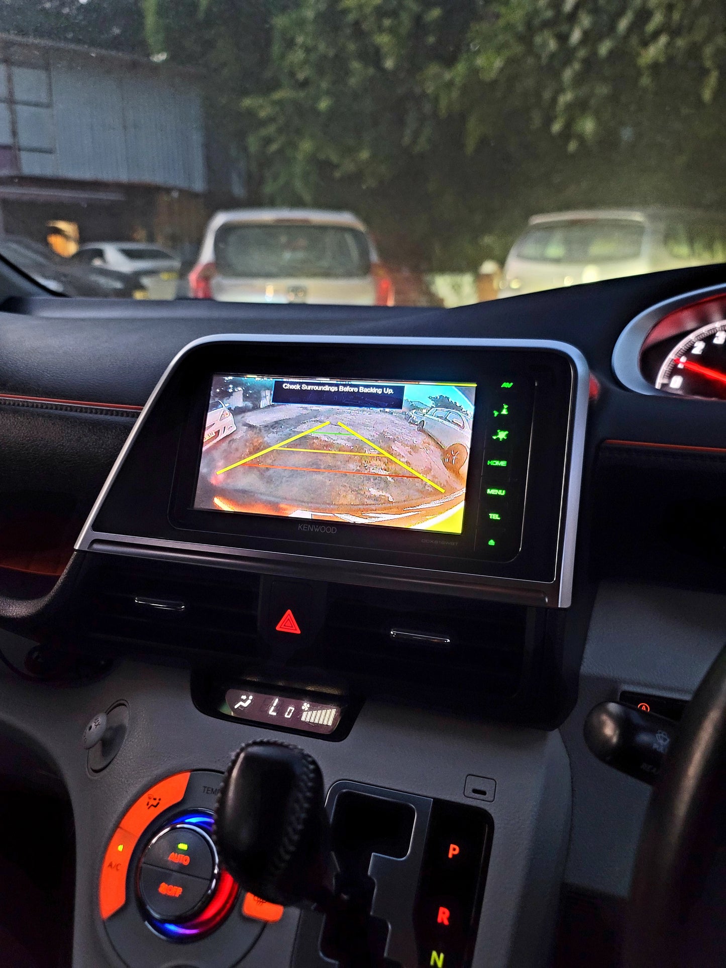 2017 TOYOTA SIENTA 1.5 AT