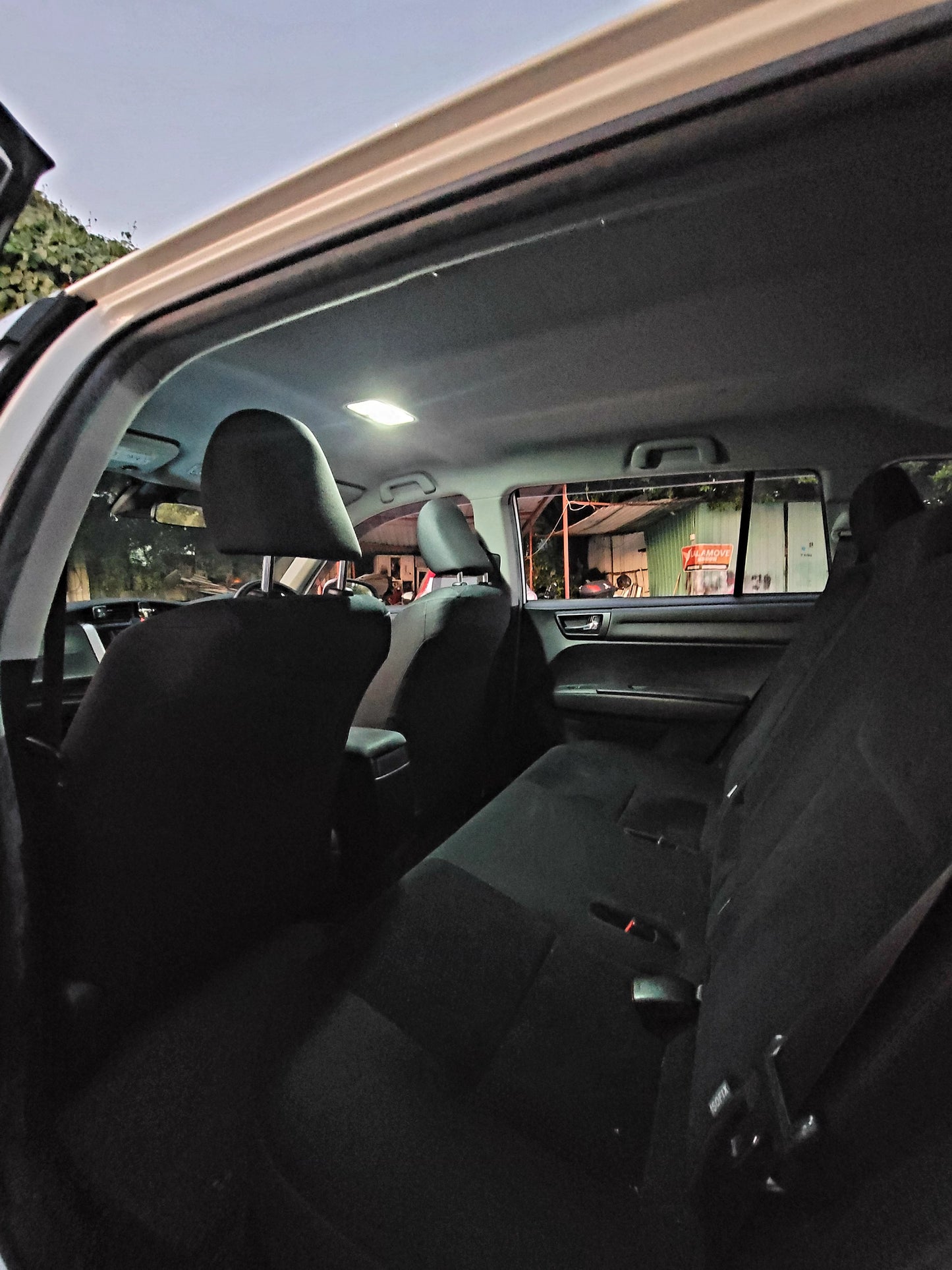 2015 TOYOTA COROLLA FIELDER WXB HYBRID 1.5 AT