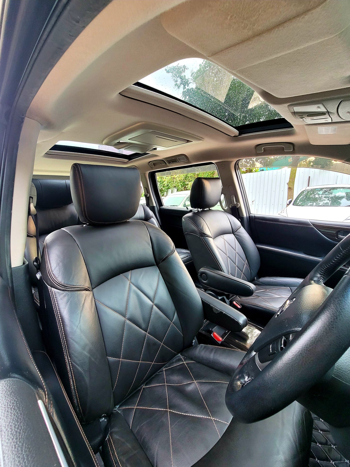 2014 NISSAN ELGRAND HIGHWAY STAR 2.5 AT