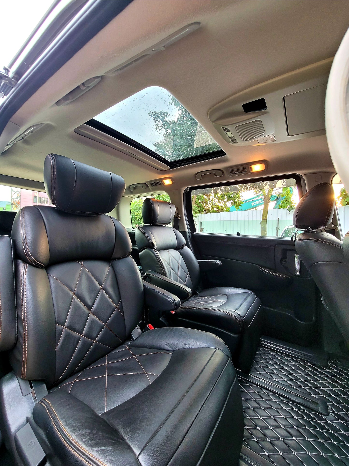 2014 NISSAN ELGRAND HIGHWAY STAR 2.5 AT