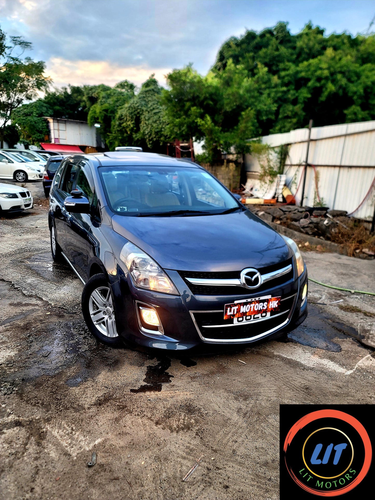 2010 MAZDA M8 MPV DELUXE 2.3 AT