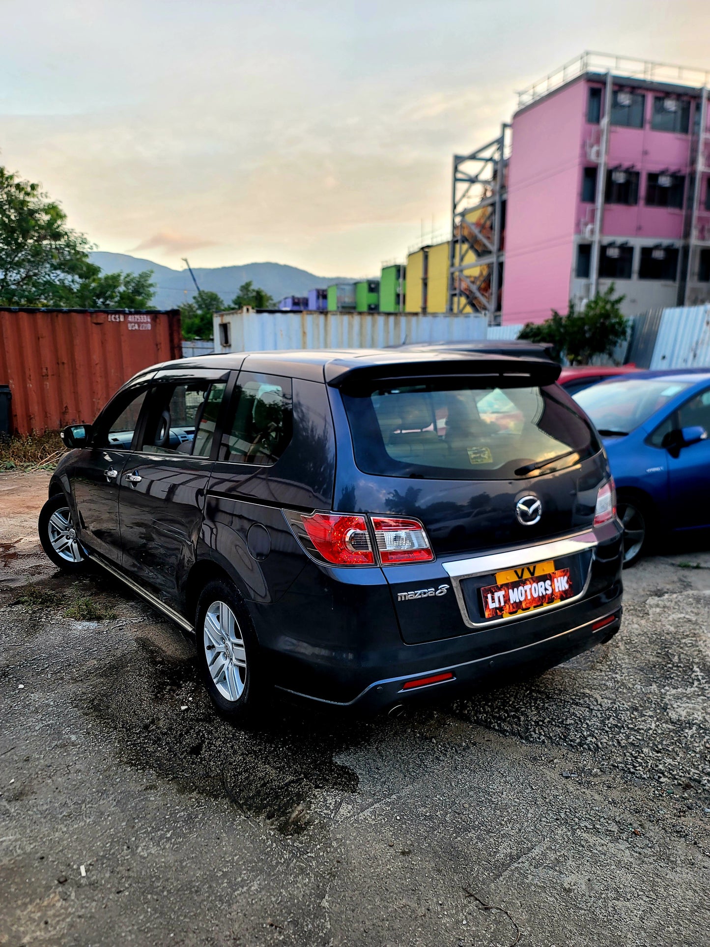 2010 MAZDA M8 MPV DELUXE 2.3 AT
