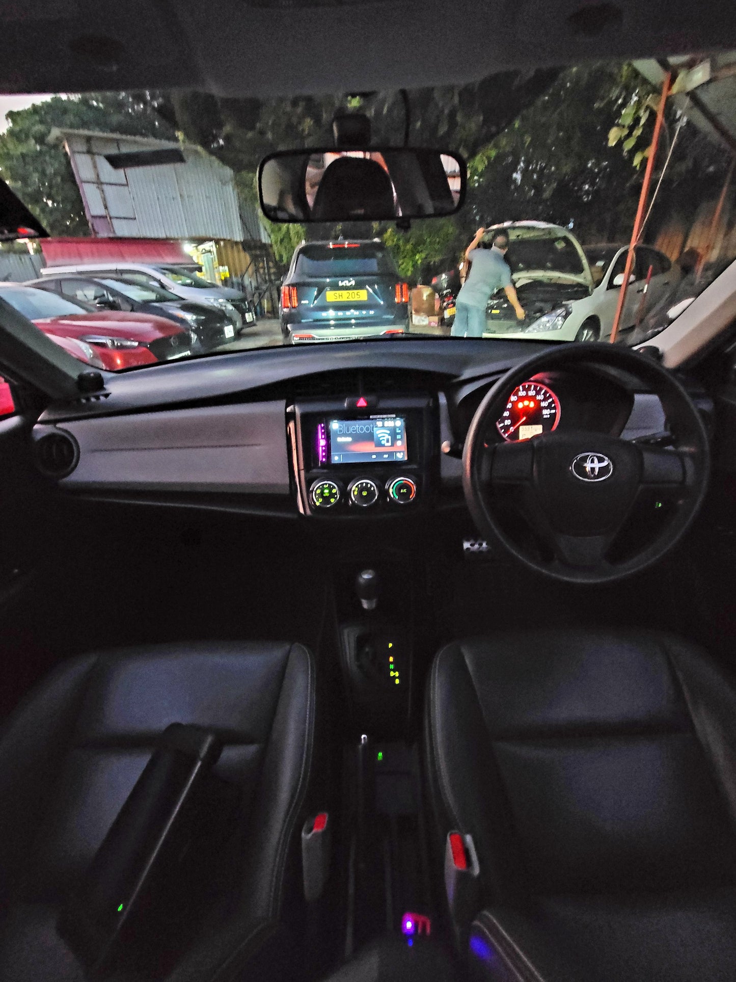 2013 TOYOTA COROLLA AXIO 1.5 AT