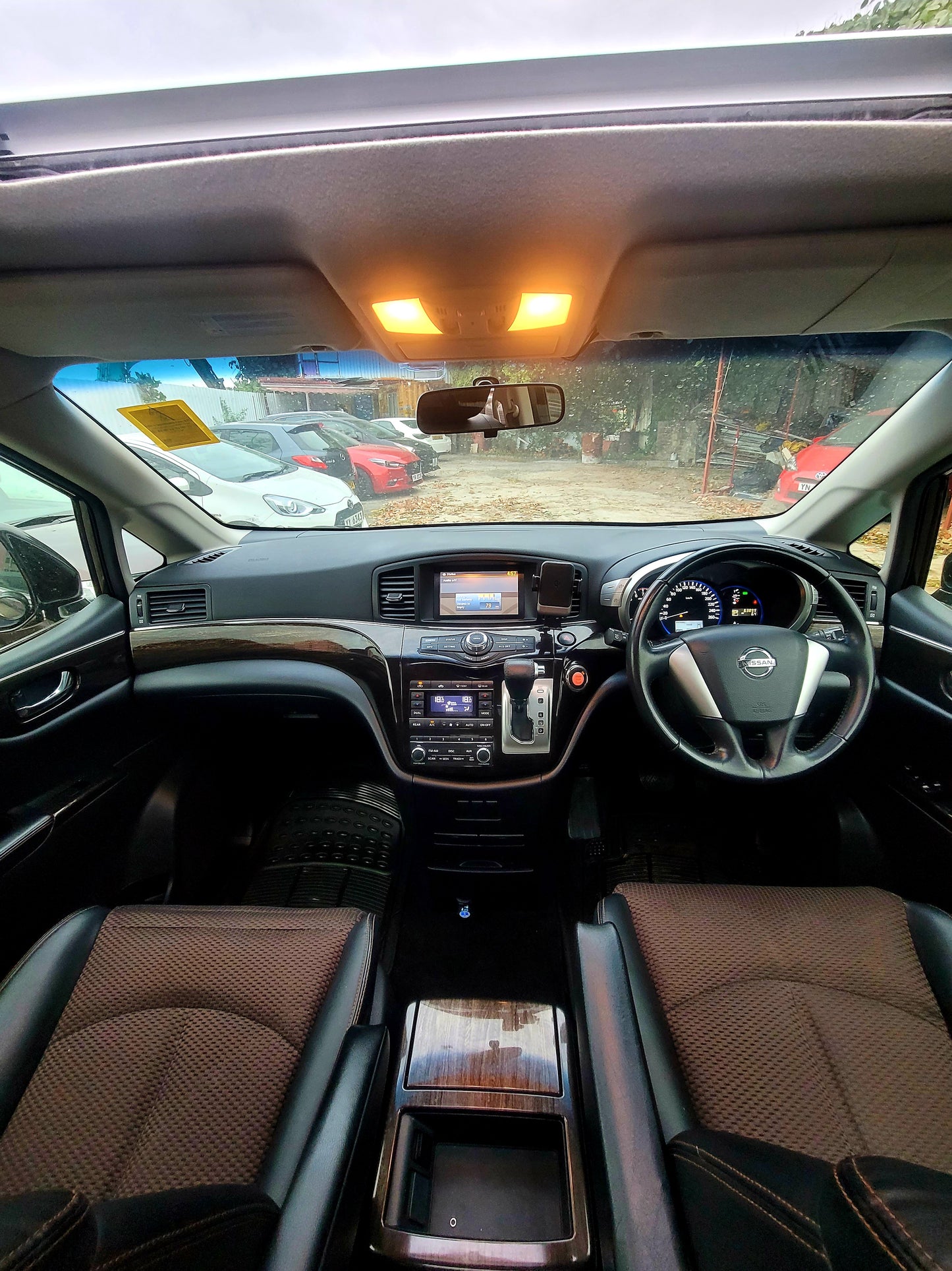 2013 NISSAN ELGRAND HIGHWAY STAR 2.5 AT