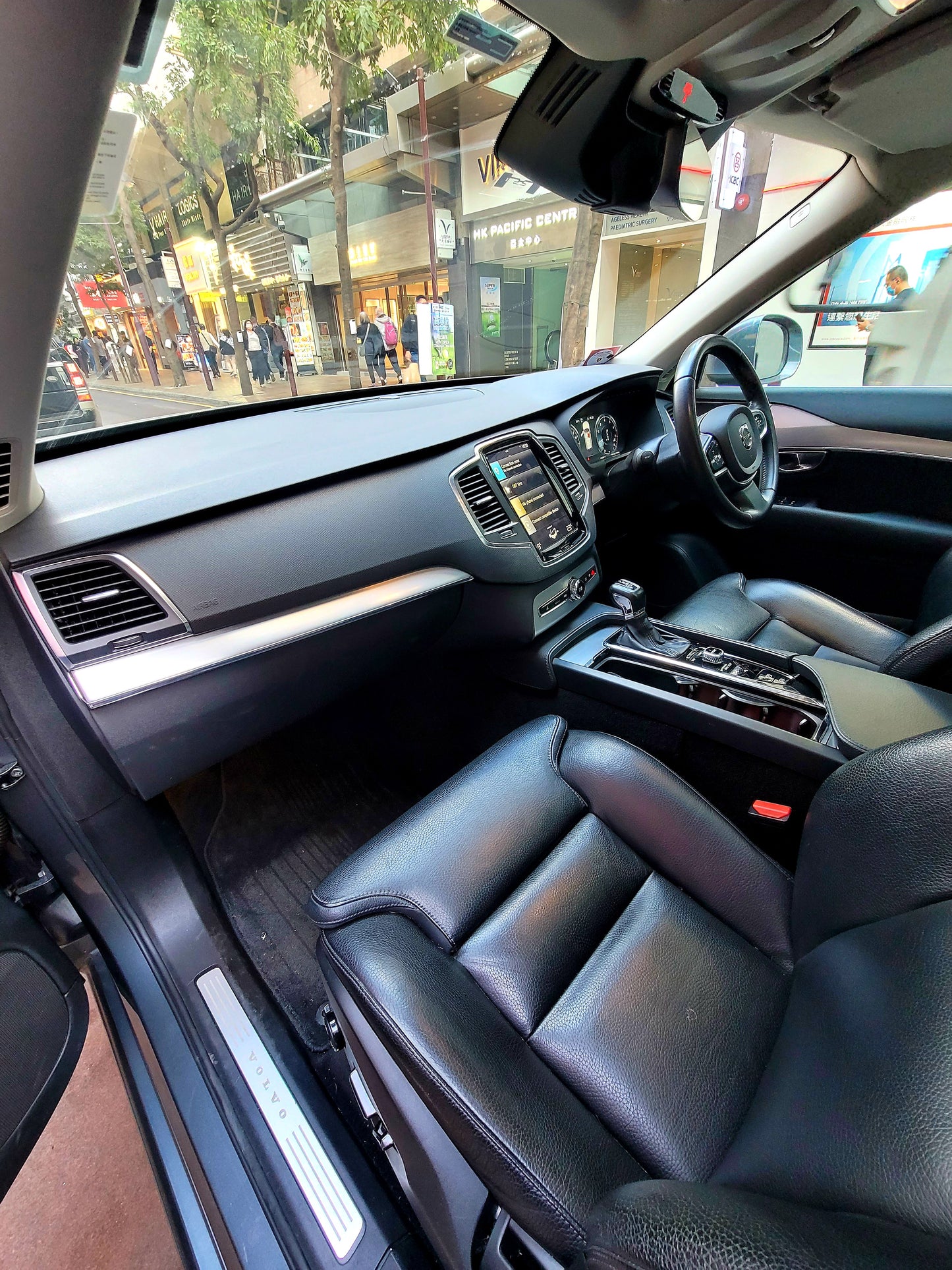 2017/18 VOLVO XC90 T5 MOMENTUM 2.0T AT