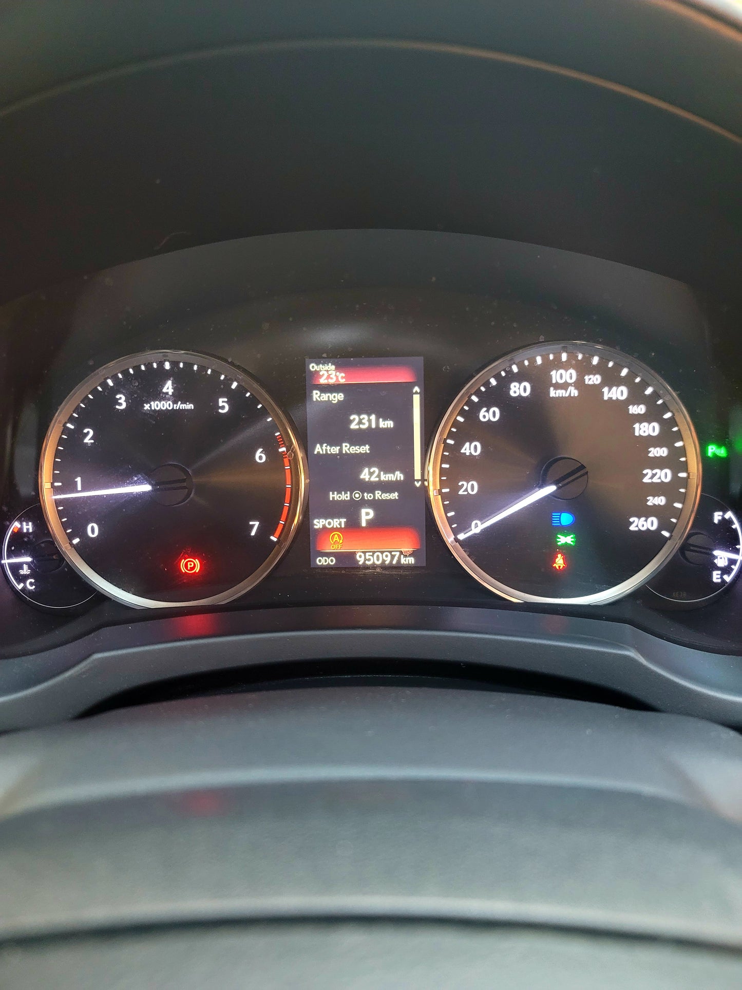 2017 LEXUS IS200T 2.0T AT