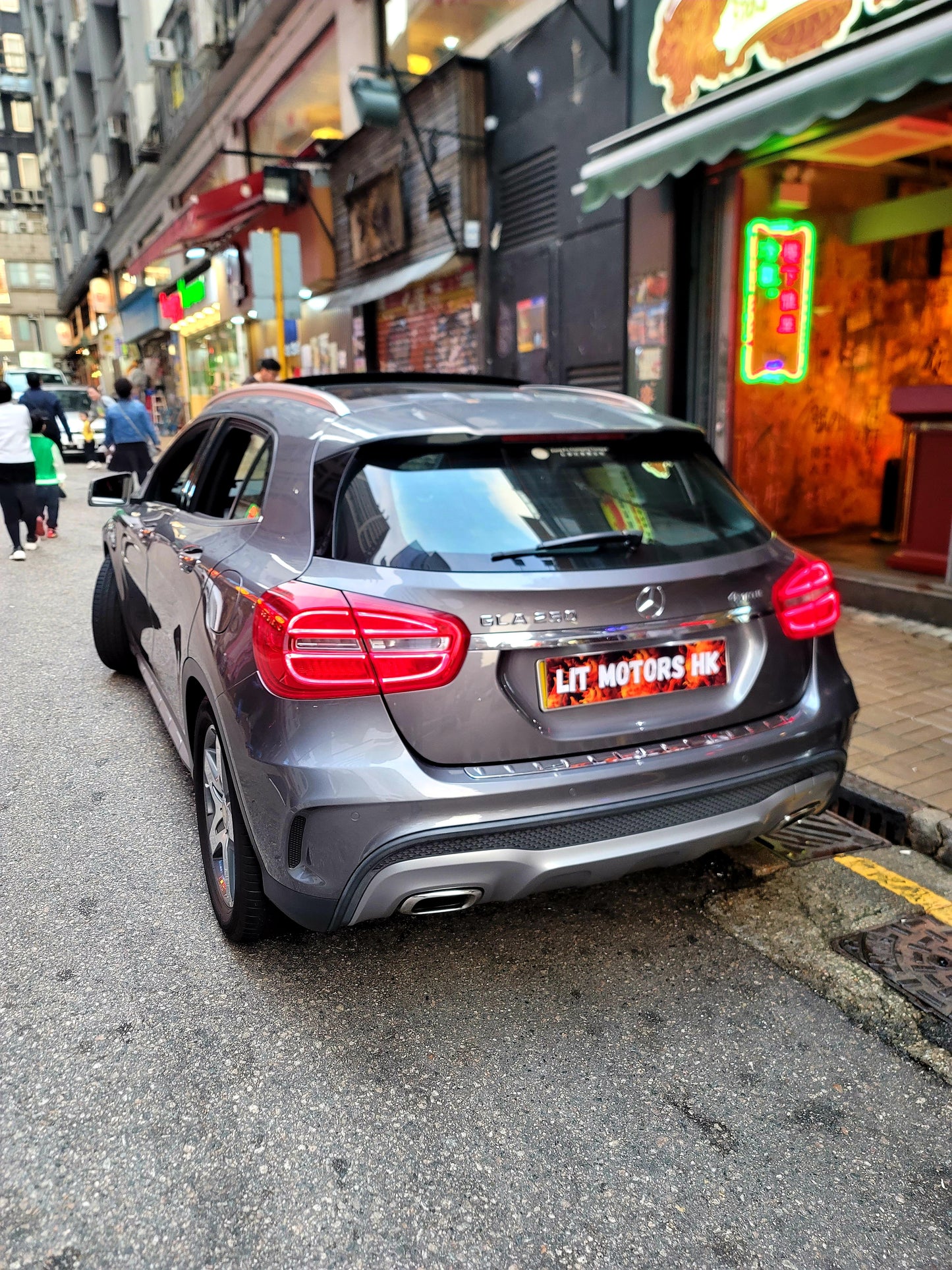 2014/15 MERCEDES-BENZ GLA 250 4MATIC AMG 2.0T AT