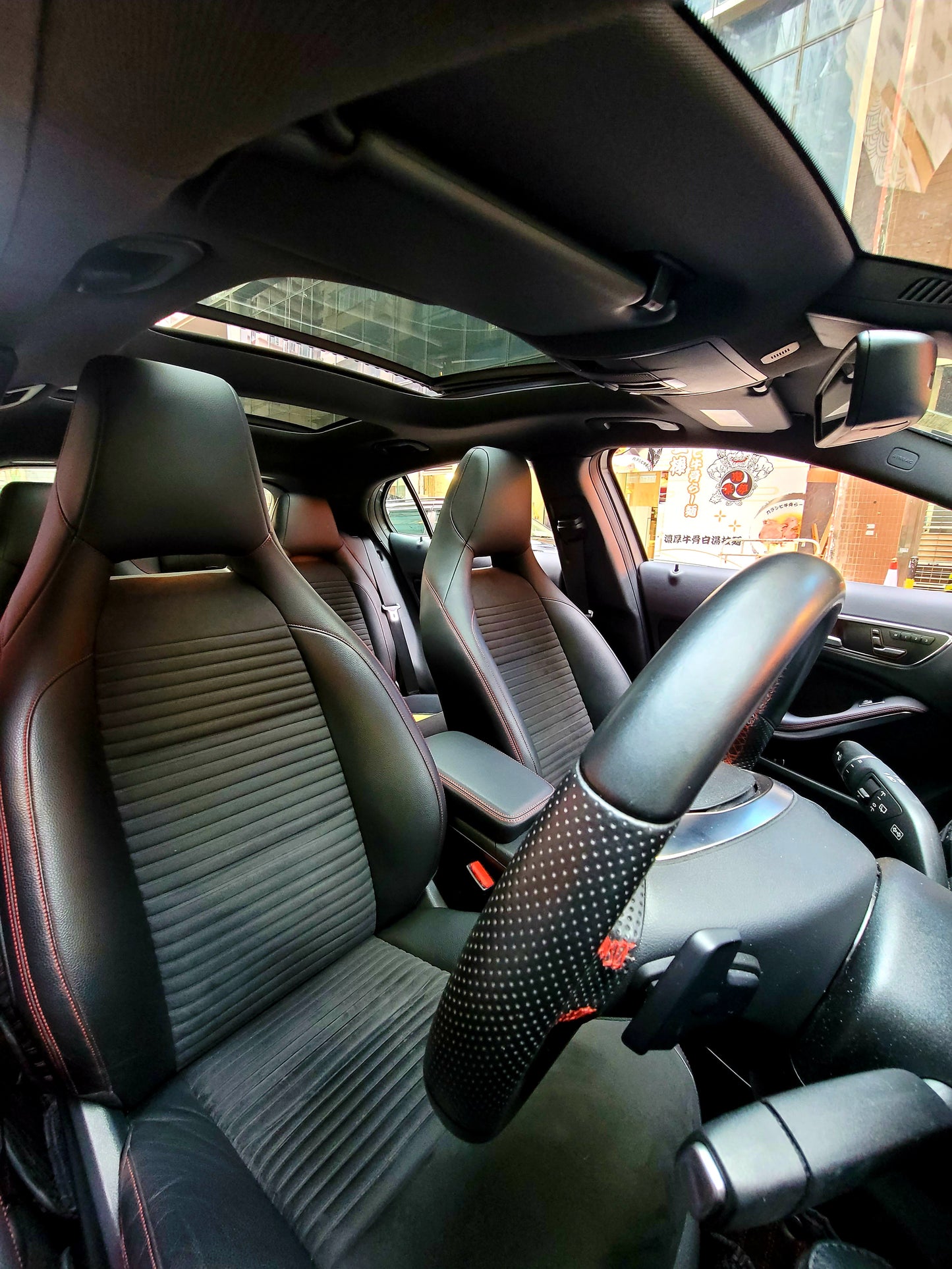 2014/15 MERCEDES-BENZ GLA 250 4MATIC AMG 2.0T AT