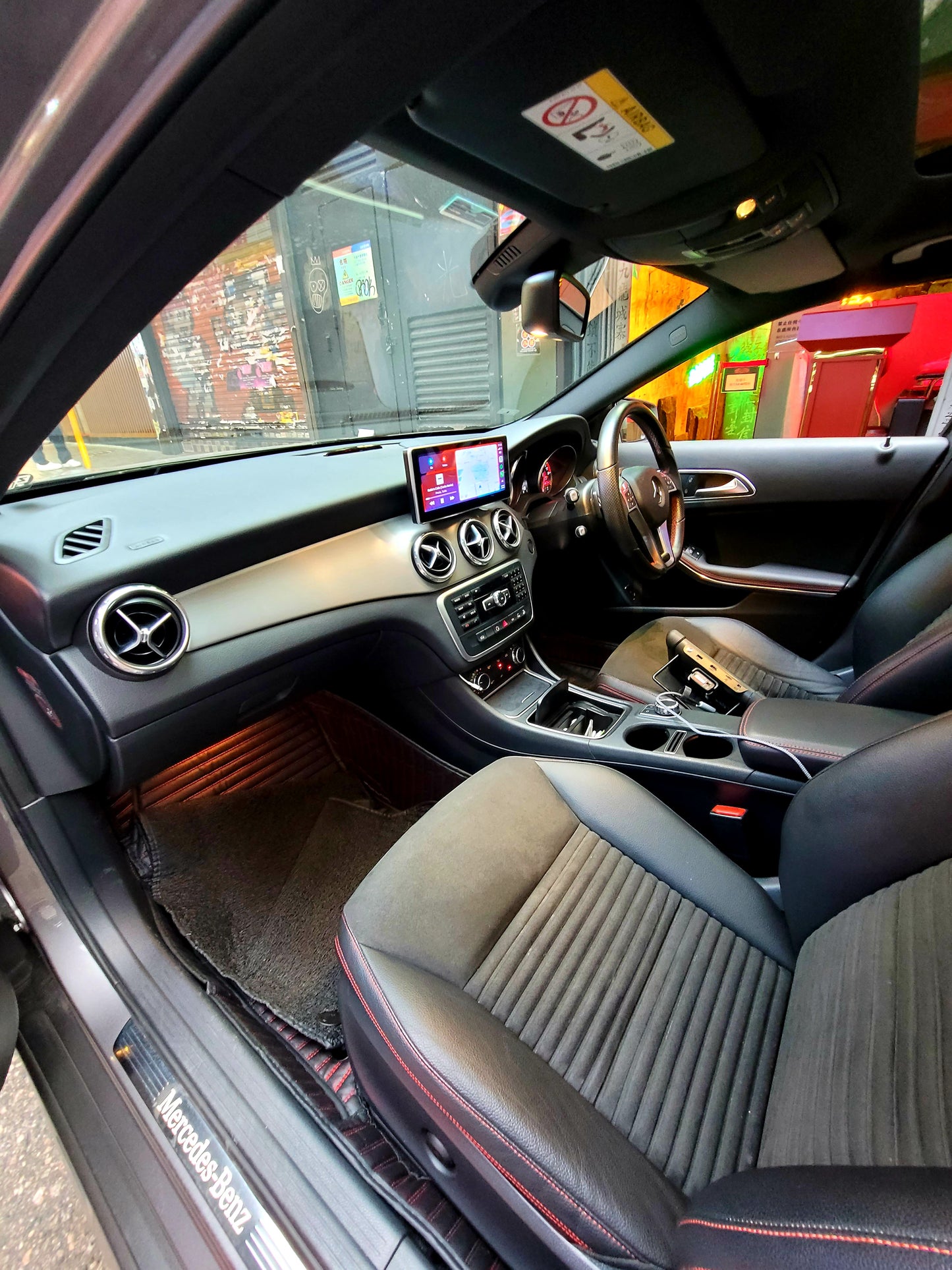 2014/15 MERCEDES-BENZ GLA 250 4MATIC AMG 2.0T AT