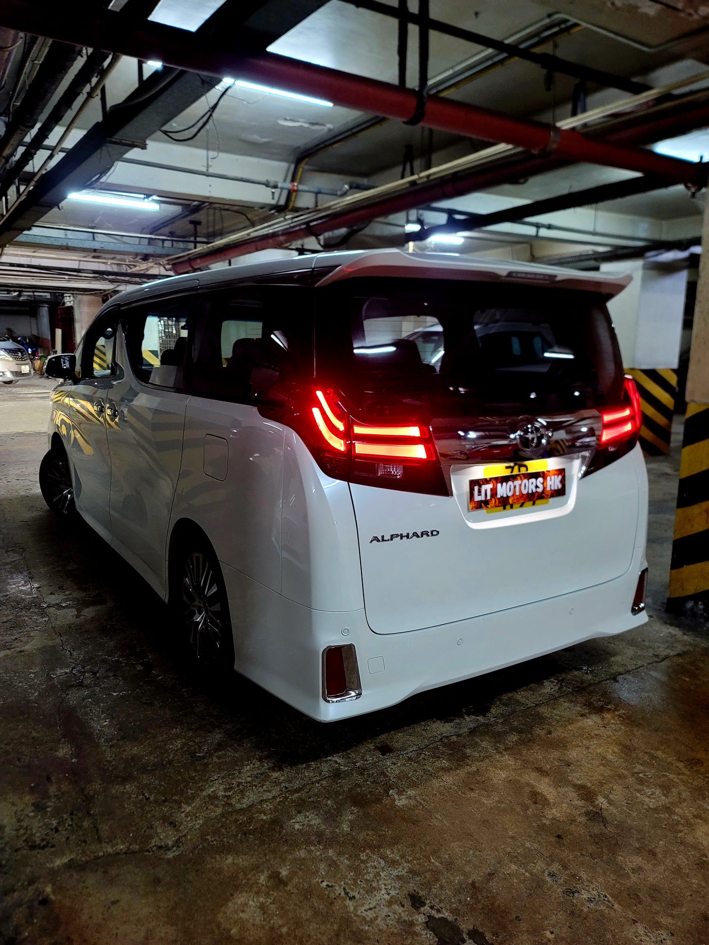 2016 TOYOTA ALPHARD SC 2.5 AT
