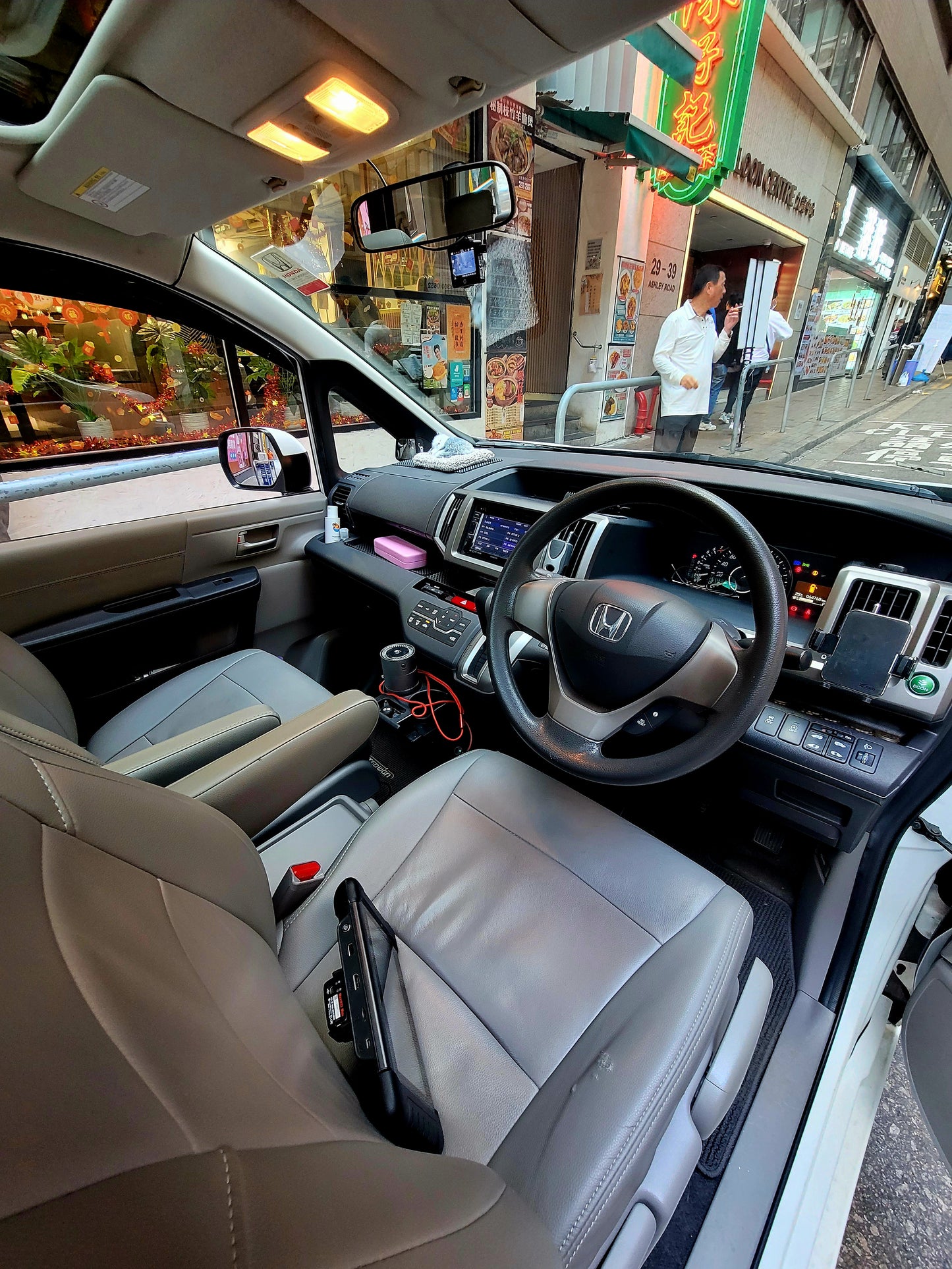 2014 HONDA STEPWAGON RK1 2.0 AT
