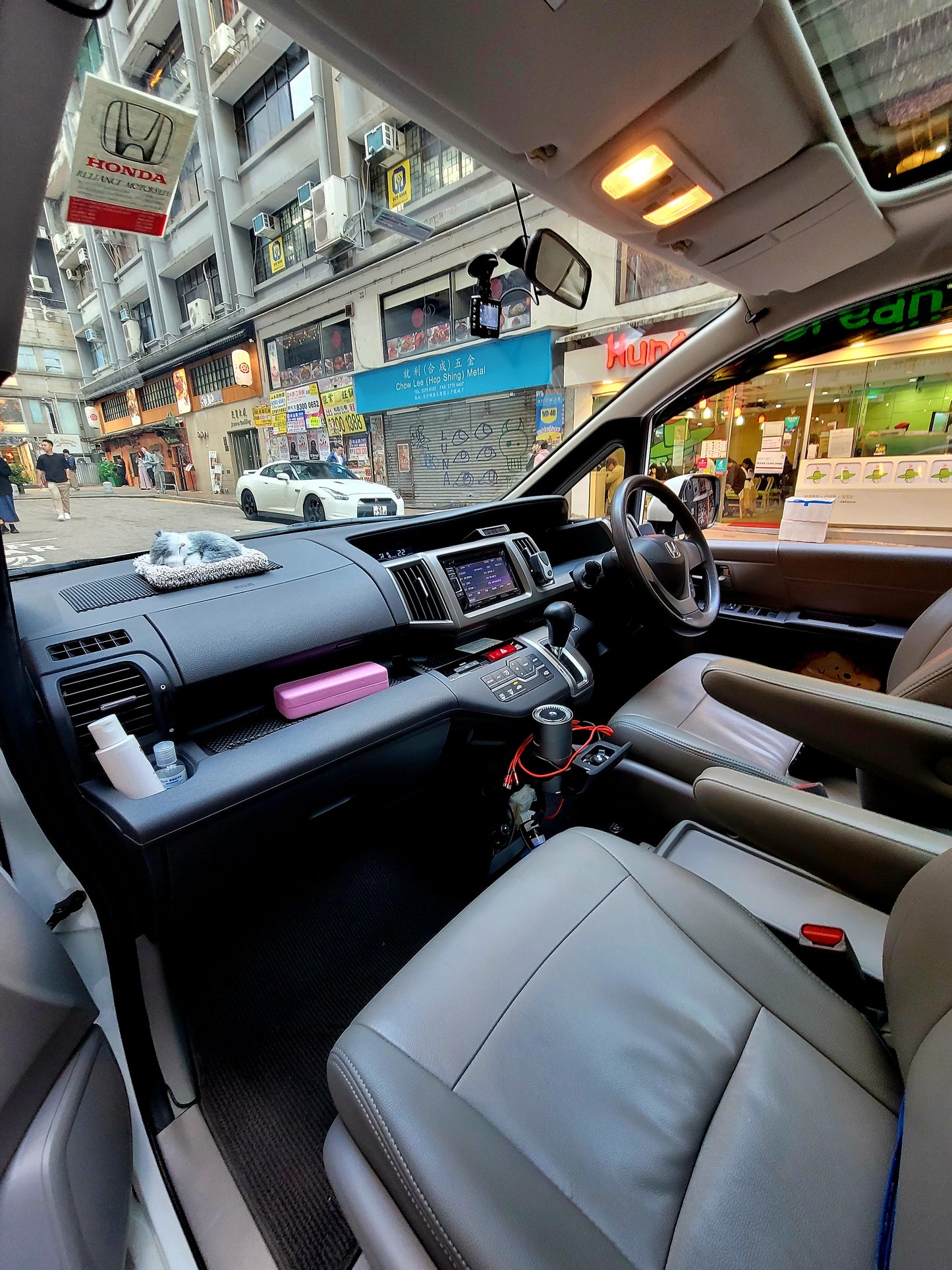 2014 HONDA STEPWAGON RK1 2.0 AT