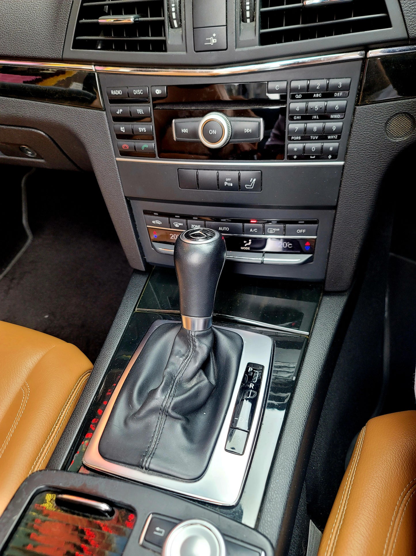2011 M. BENZ E250 CGI BE CAB 1.8 AT