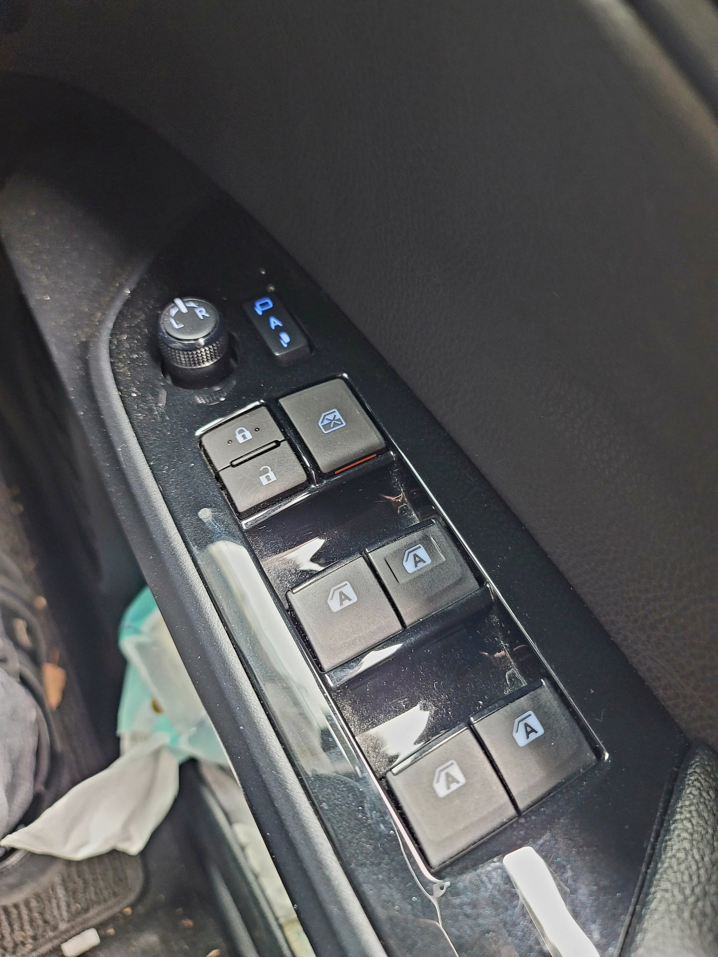 2017 TOYOTA PRIUS HYBRID 1.8 AT