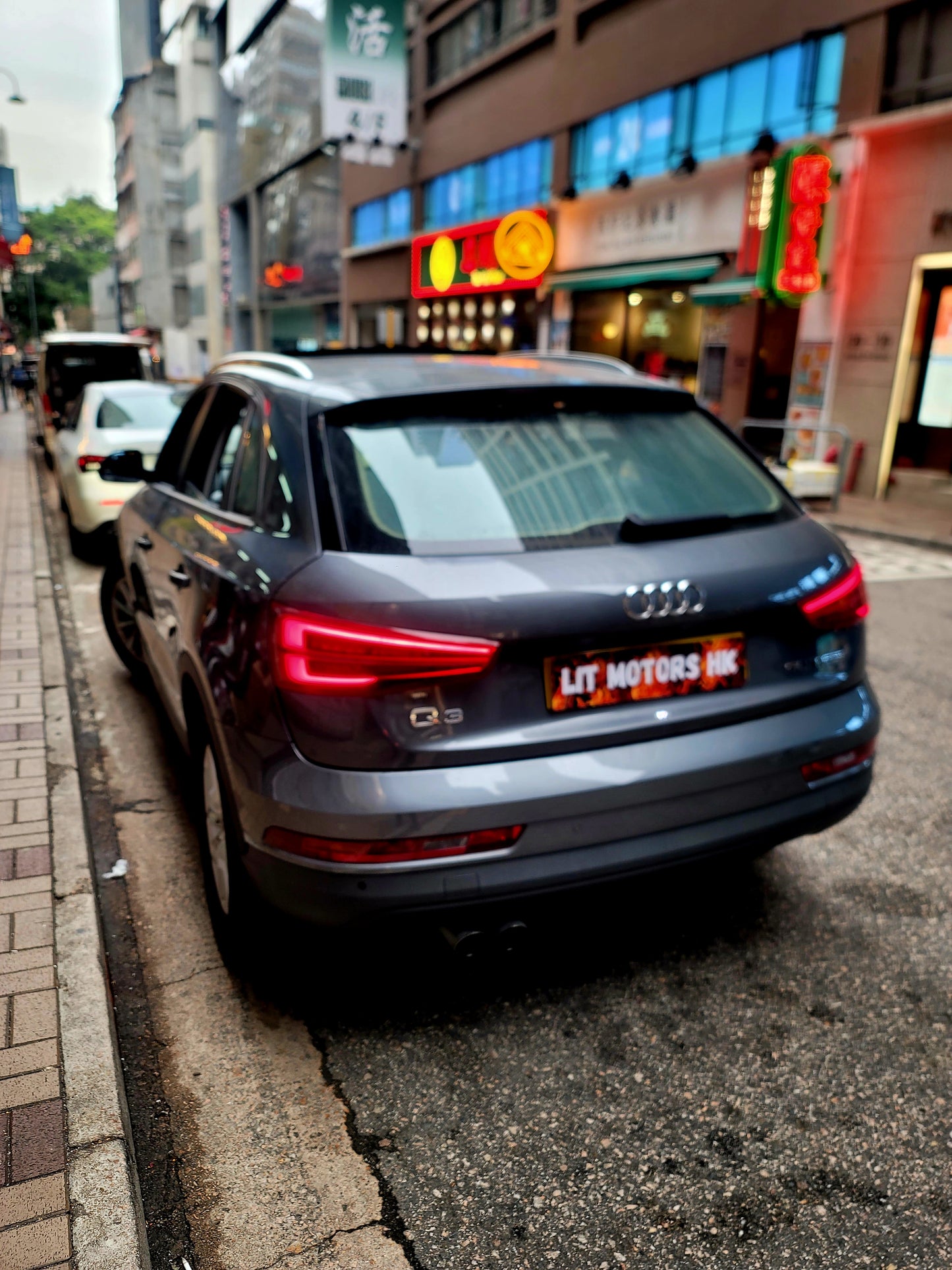 2015 AUDI Q3 30TFSI 1.4T AT