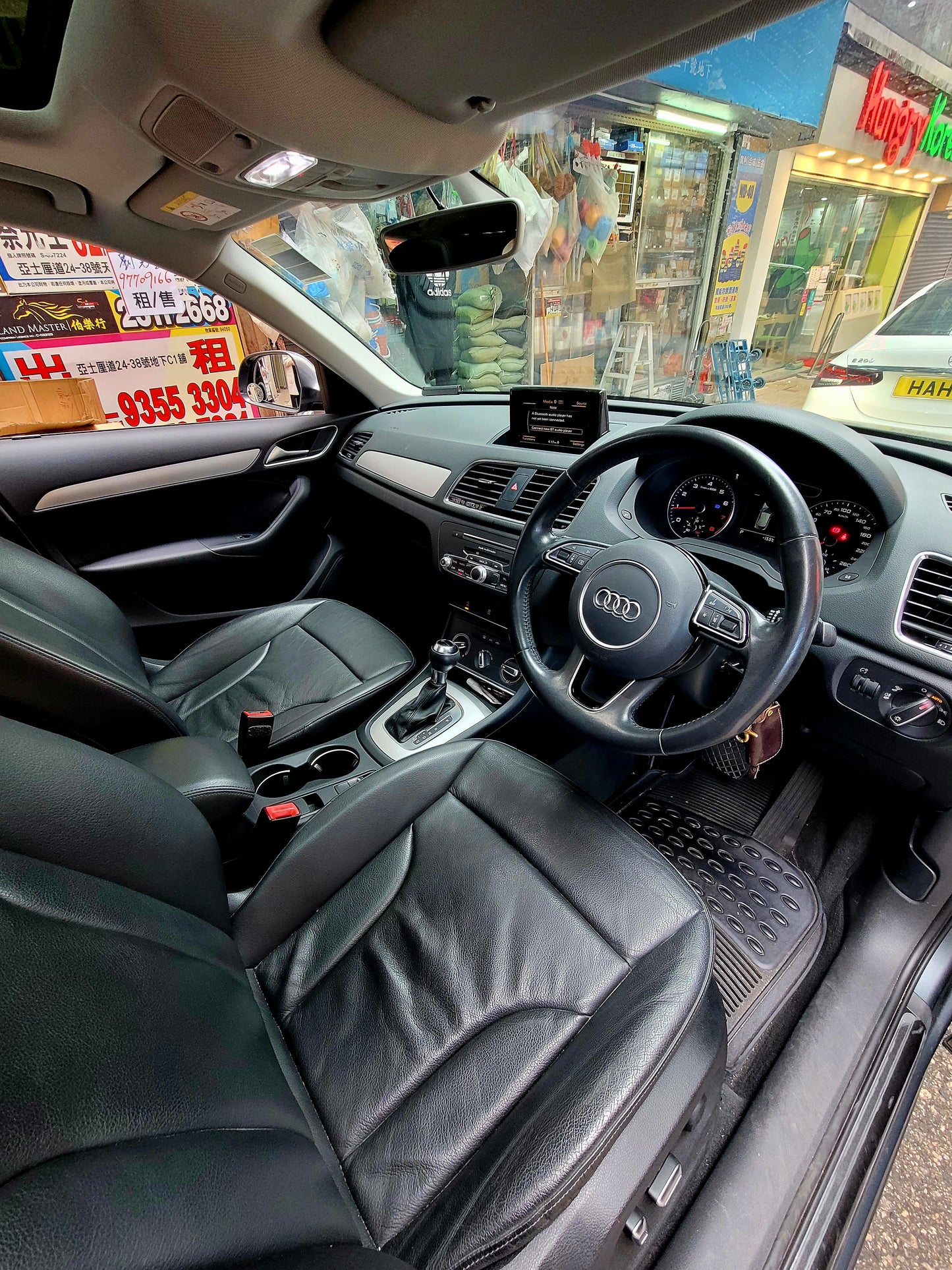2015 AUDI Q3 30TFSI 1.4T AT
