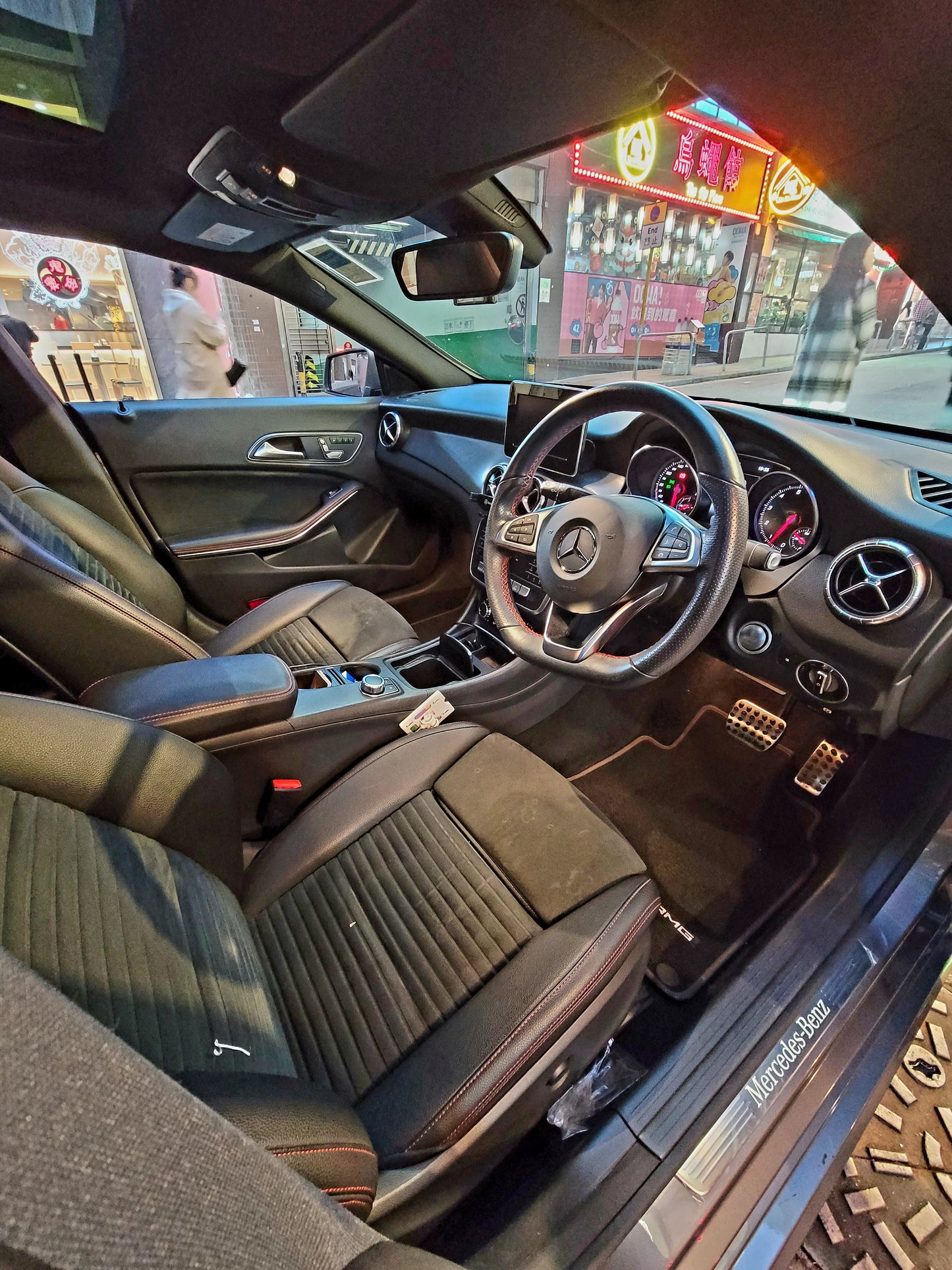2018/19 M. BENZ CLA250 AMG FL 2.0 AT