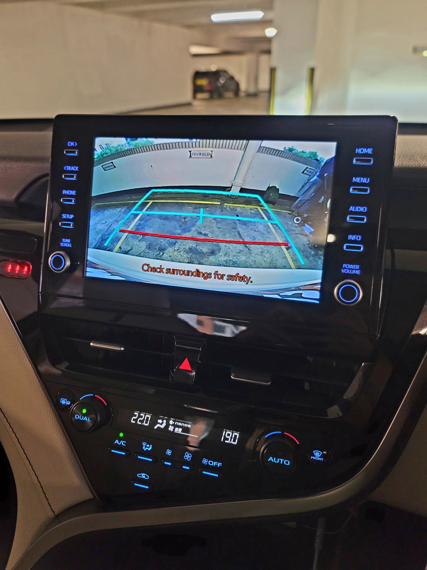 2021 TOYOTA CAMRY DELUXE 2.5 AT