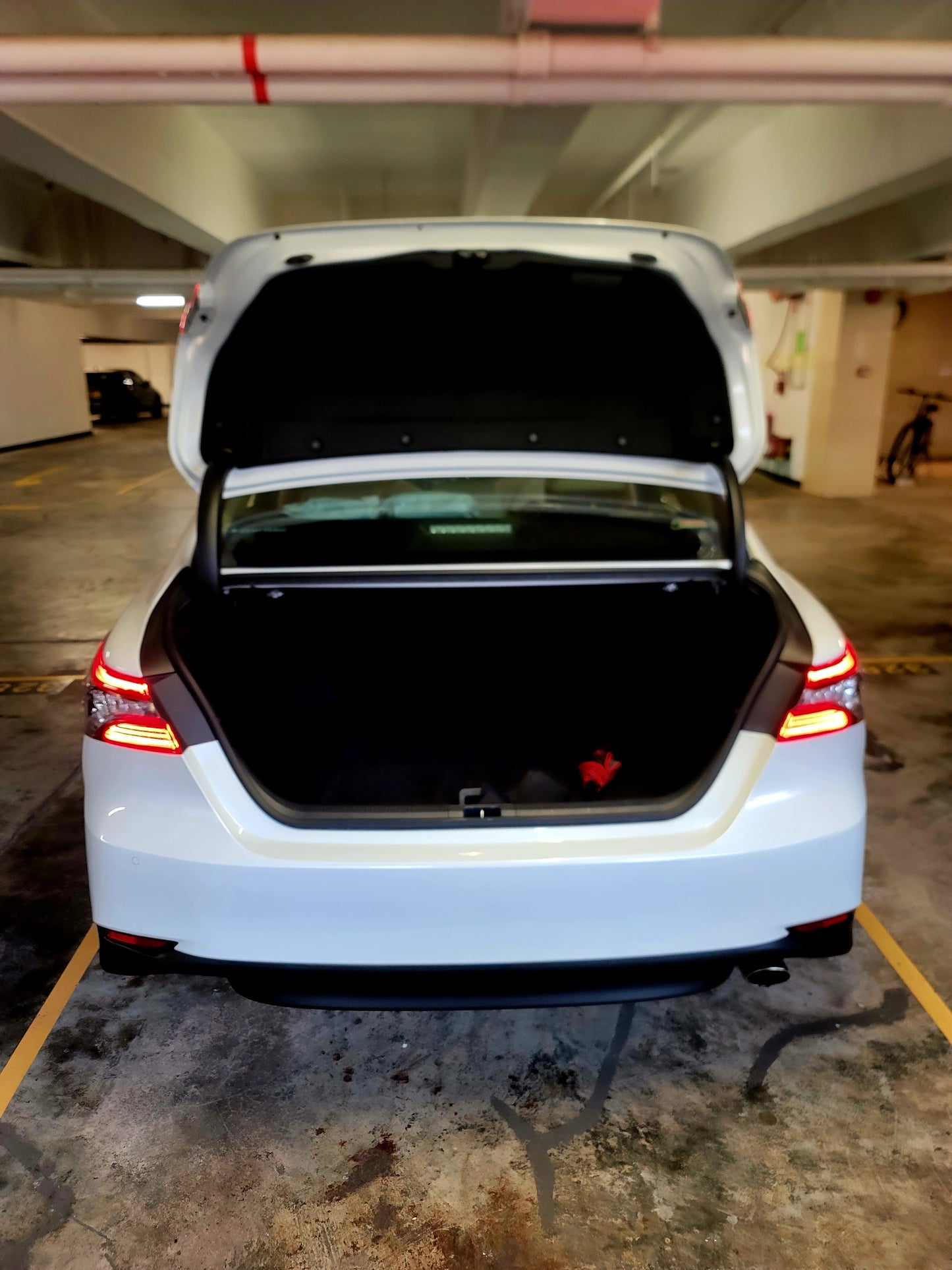 2021 TOYOTA CAMRY DELUXE 2.5 AT
