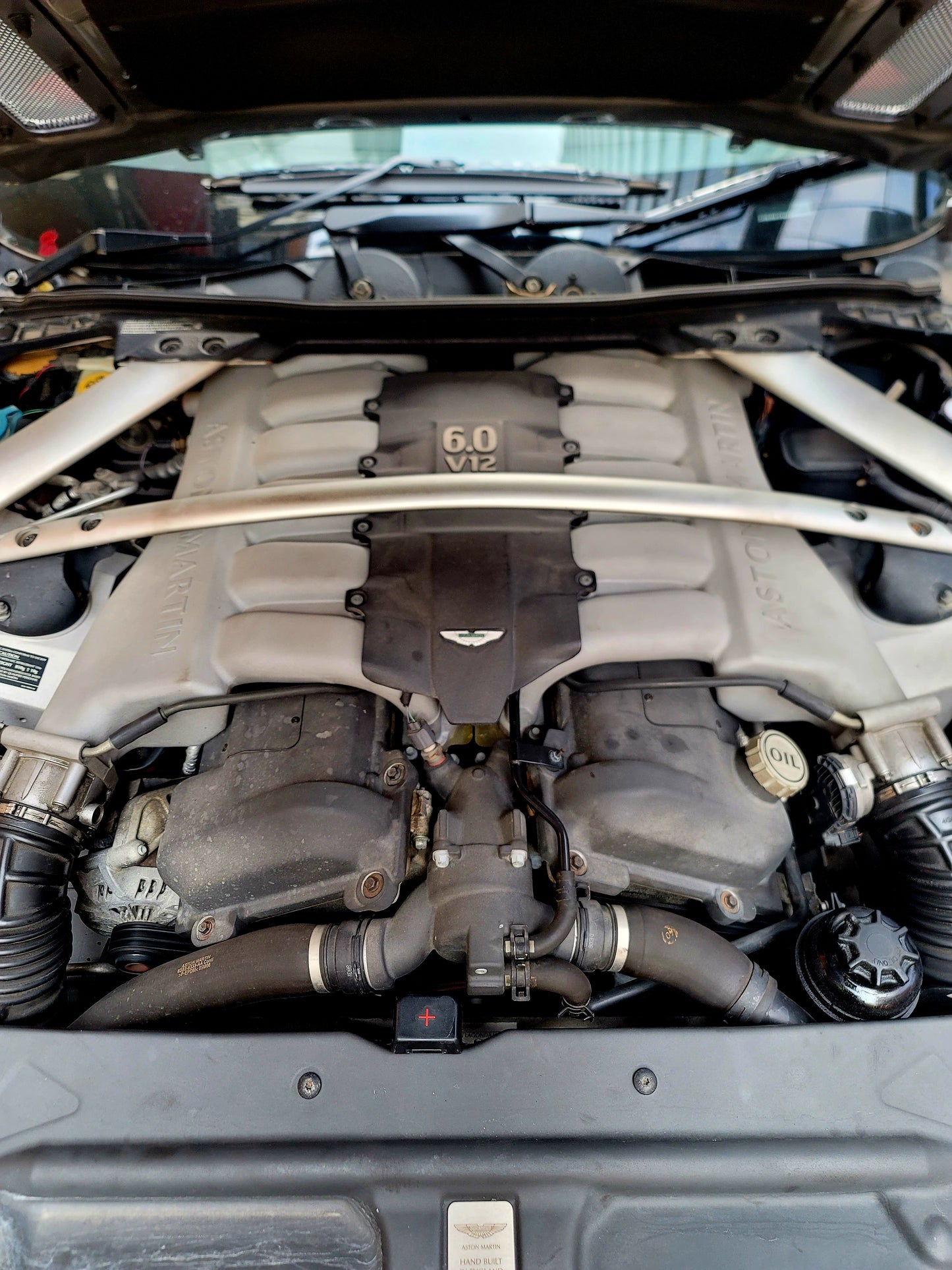 2008 ASTON MARTIN DB9 V12 6.0 AT