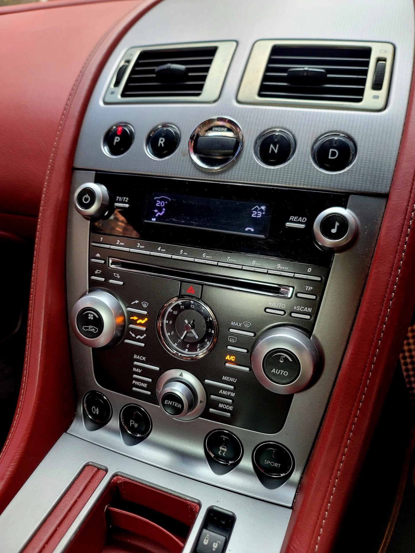 2008 ASTON MARTIN DB9 V12 6.0 AT