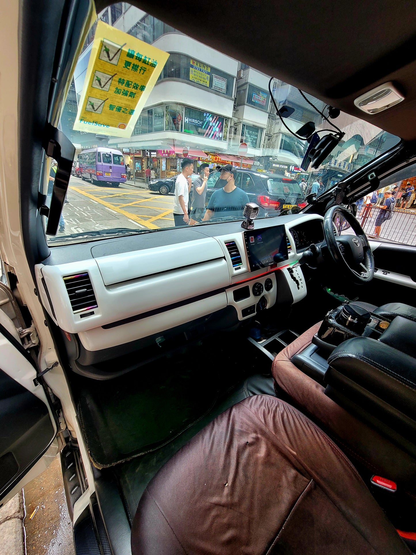 2015 TOYOTA HIACE LWB GL DIESEL 3.0T AT